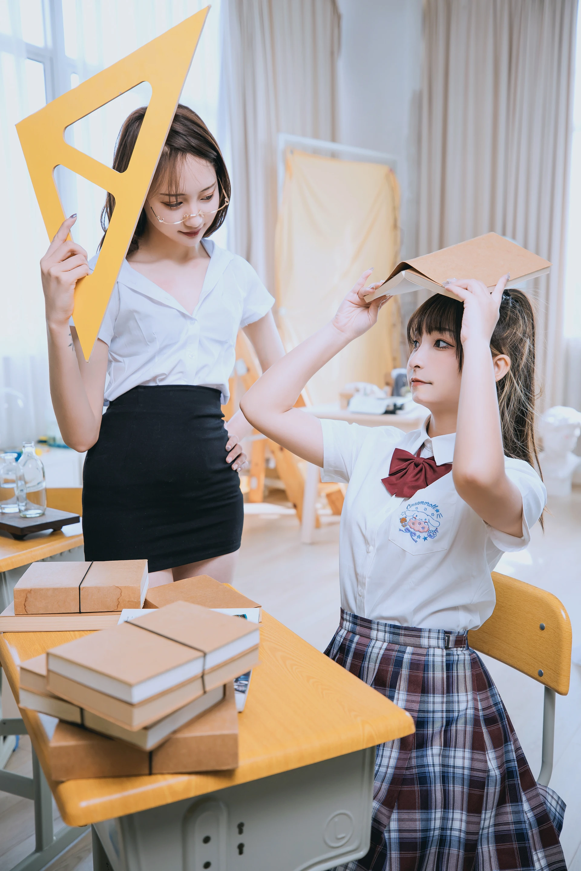 神楽坂真冬 第三季 序号3：《数之歌》百合教室 [150P3V-617MB]JK制服, OL制服, 内衣, 神楽坂真冬, 美腿, 美足, 黑丝