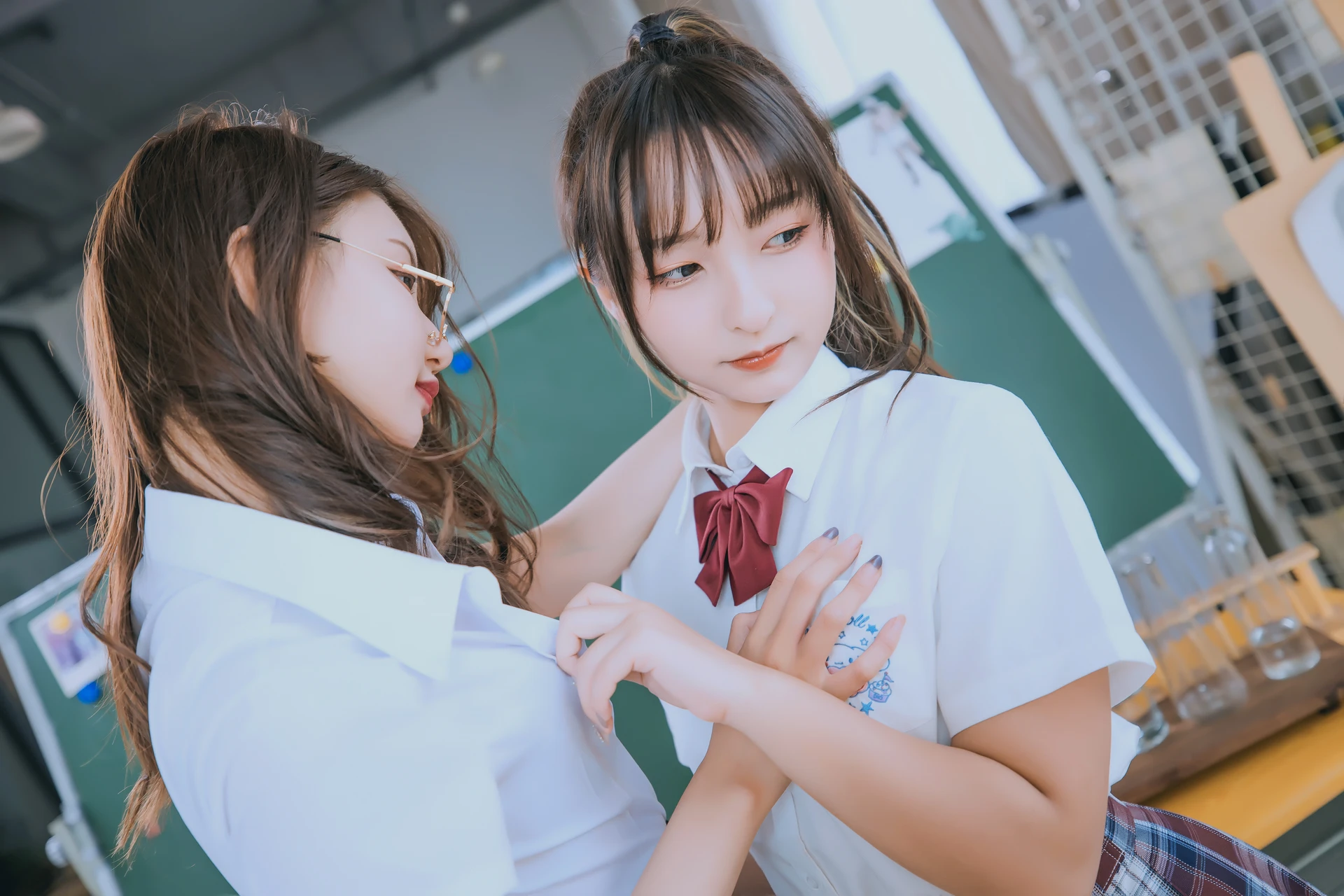 神楽坂真冬 第三季 序号3：《数之歌》百合教室 [150P3V-617MB]JK制服, OL制服, 内衣, 神楽坂真冬, 美腿, 美足, 黑丝