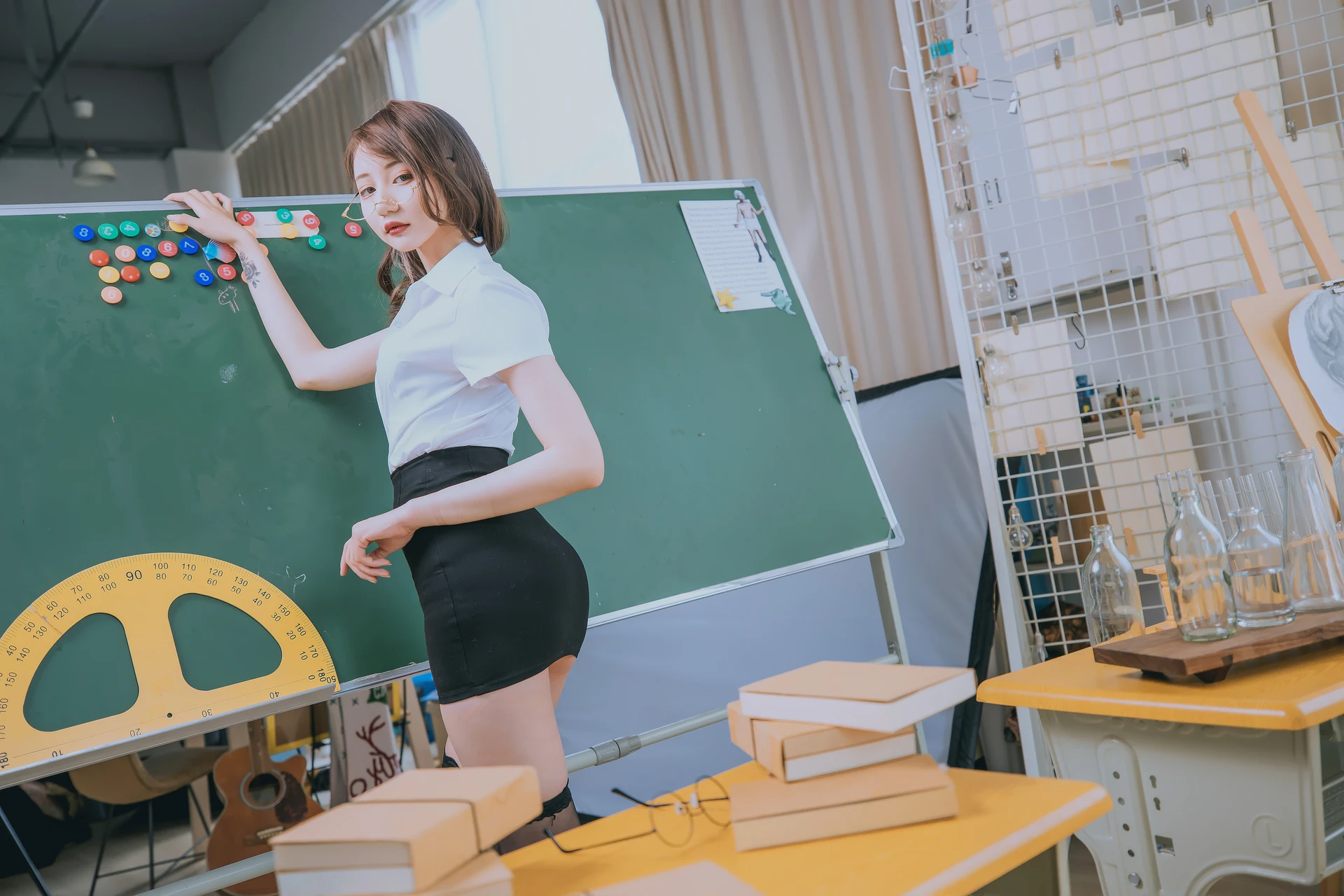 神楽坂真冬 第三季 序号3：《数之歌》百合教室 [150P3V-617MB]JK制服, OL制服, 内衣, 神楽坂真冬, 美腿, 美足, 黑丝