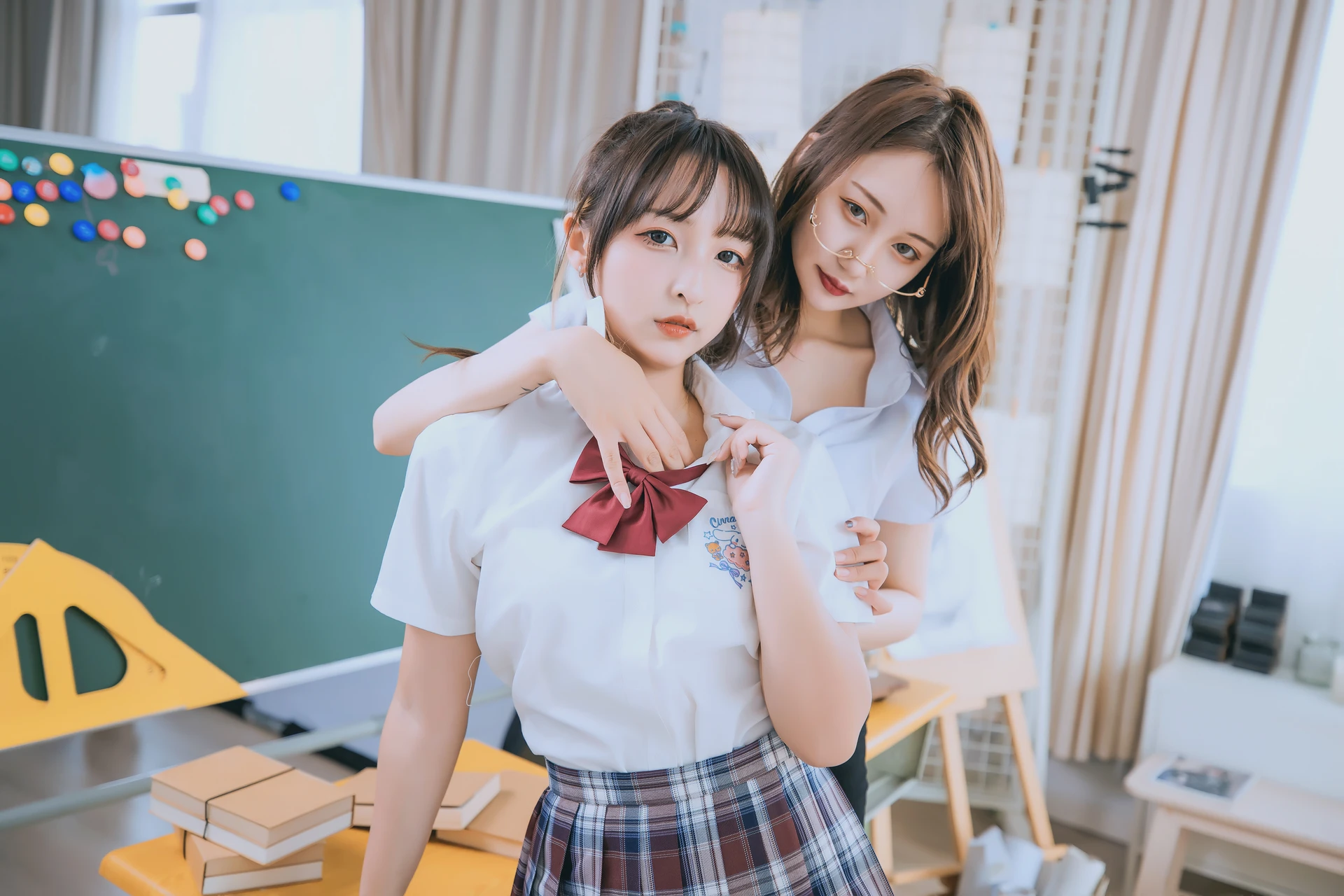 神楽坂真冬 第三季 序号3：《数之歌》百合教室 [150P3V-617MB]JK制服, OL制服, 内衣, 神楽坂真冬, 美腿, 美足, 黑丝