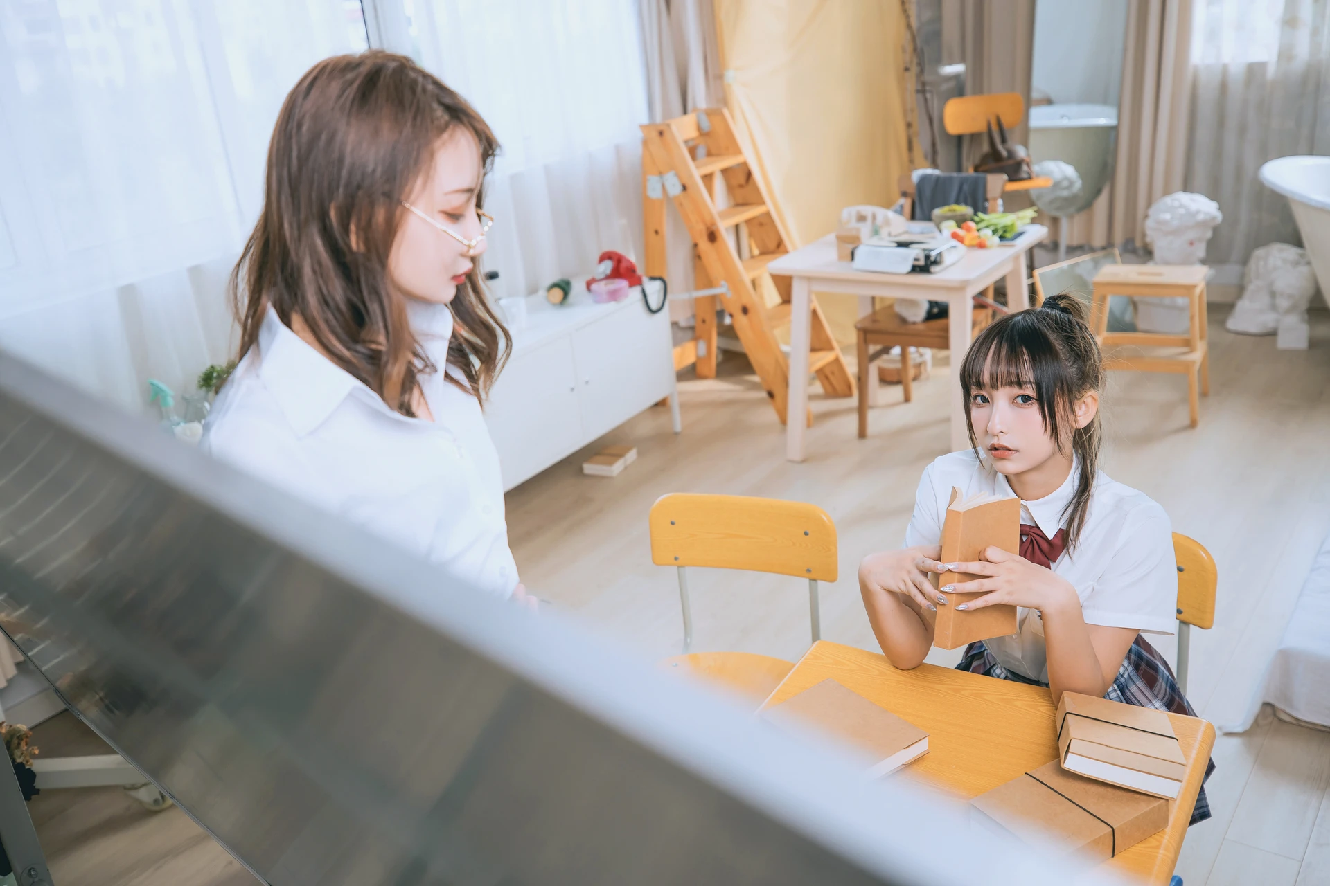 神楽坂真冬 第三季 序号3：《数之歌》百合教室 [150P3V-617MB]JK制服, OL制服, 内衣, 神楽坂真冬, 美腿, 美足, 黑丝