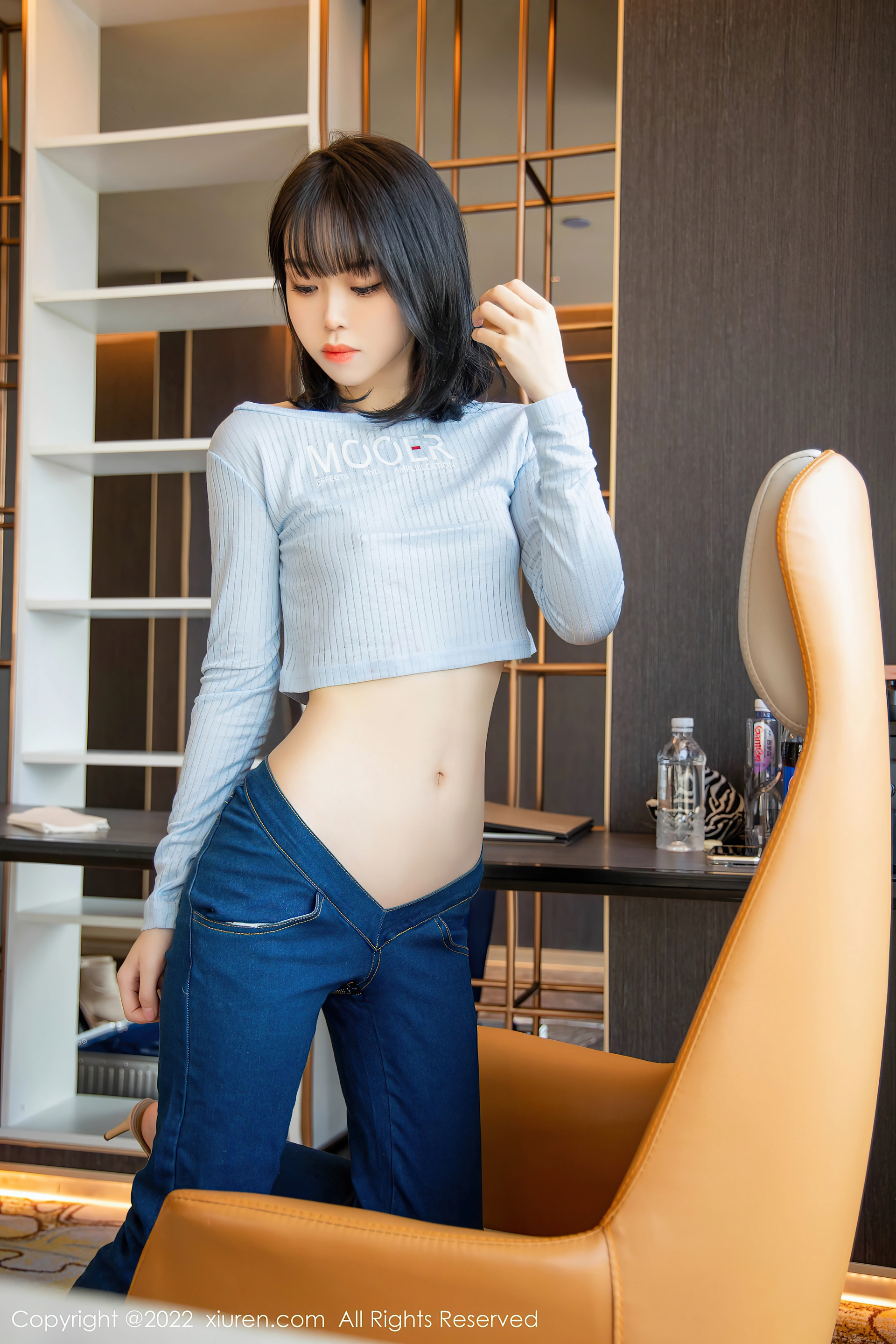 XiuRen秀人网 2022.02.15 No.4584 奶瓶. 牛仔裤美腿[95+1P 964MB]
