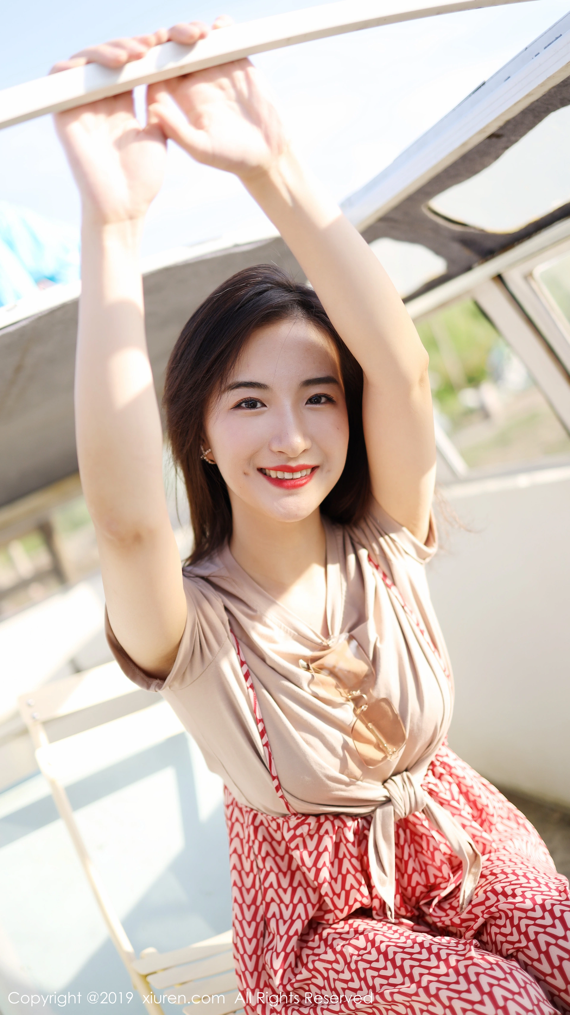 XiuRen秀人网 2019.10.11 No.1718 艺儿拿铁 [70+1P]