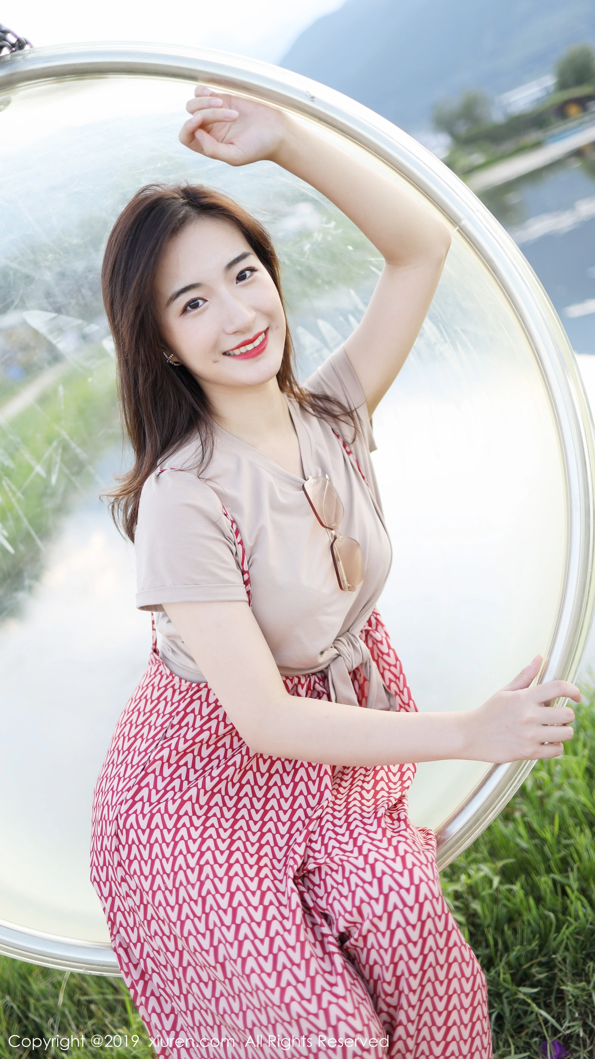 XiuRen秀人网 2019.10.11 No.1718 艺儿拿铁 [70+1P]