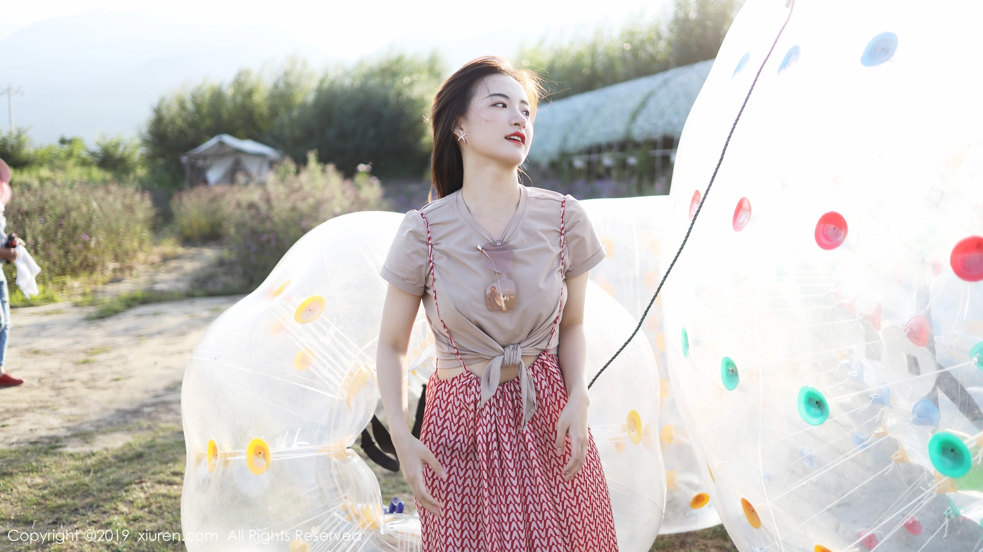 XiuRen秀人网 2019.10.11 No.1718 艺儿拿铁 [70+1P]