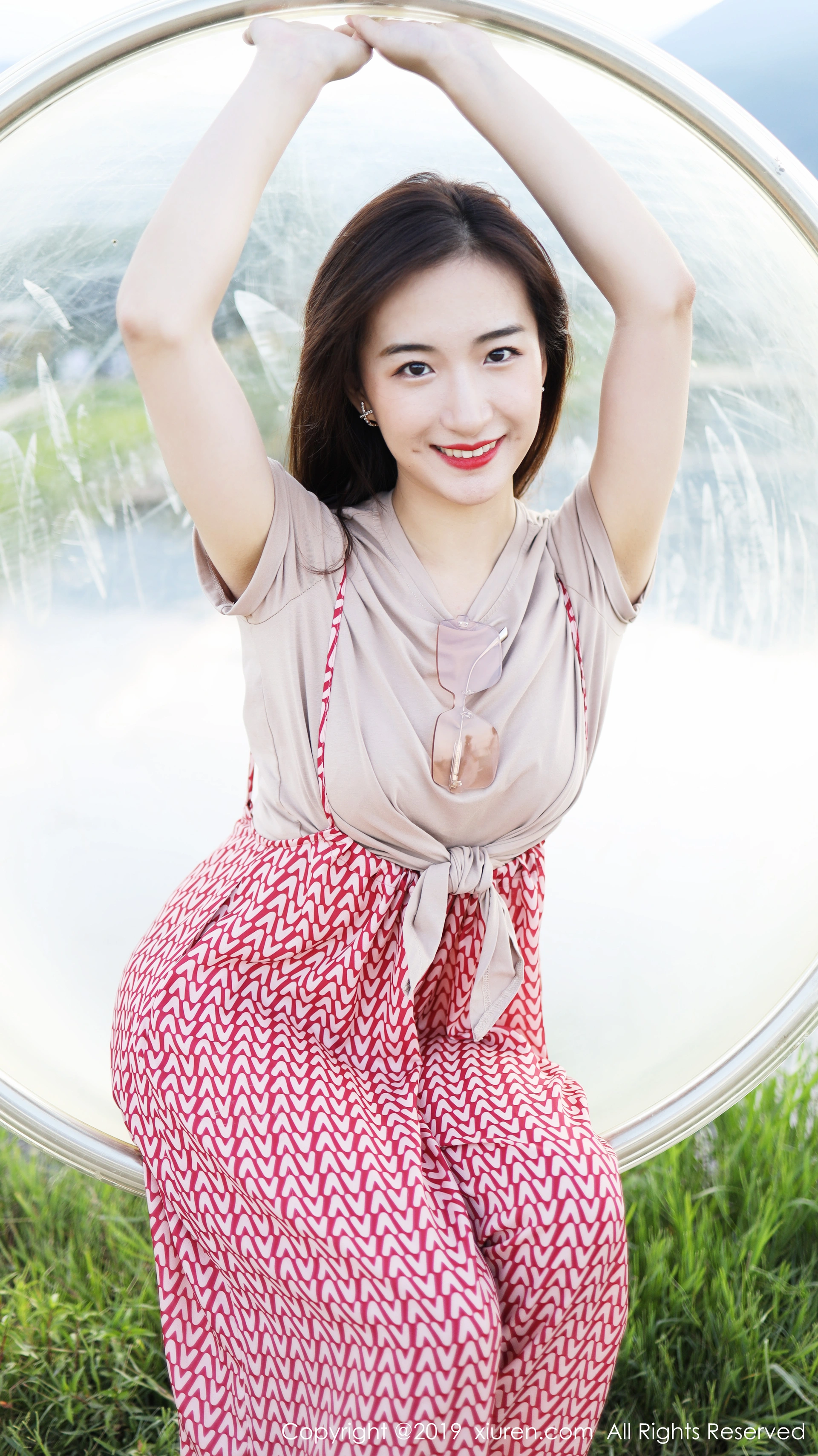 XiuRen秀人网 2019.10.11 No.1718 艺儿拿铁 [70+1P]