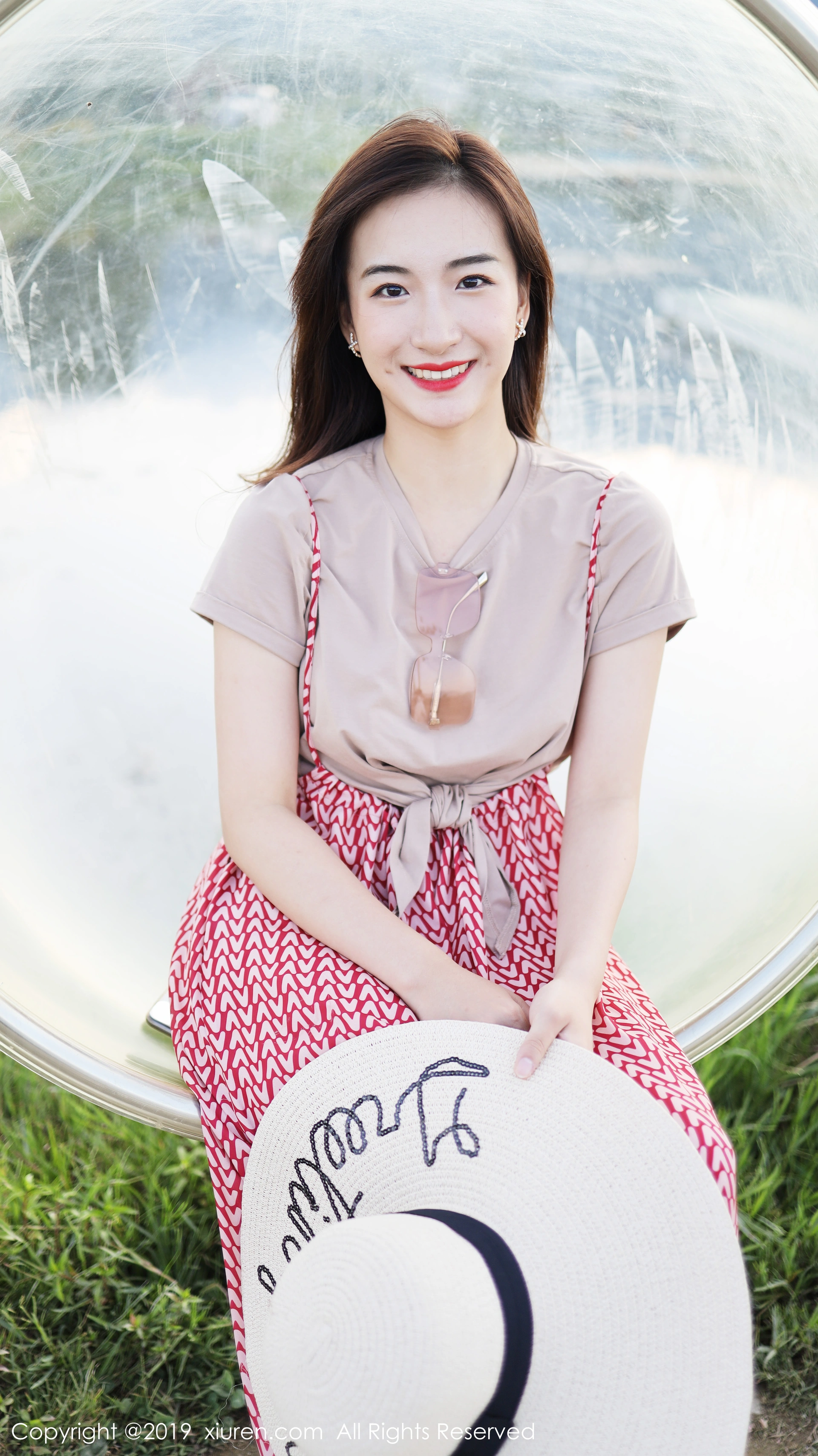 XiuRen秀人网 2019.10.11 No.1718 艺儿拿铁 [70+1P]