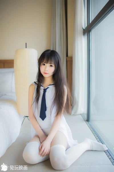 C50.003 教室里的穹妹 [40P-557MB]
