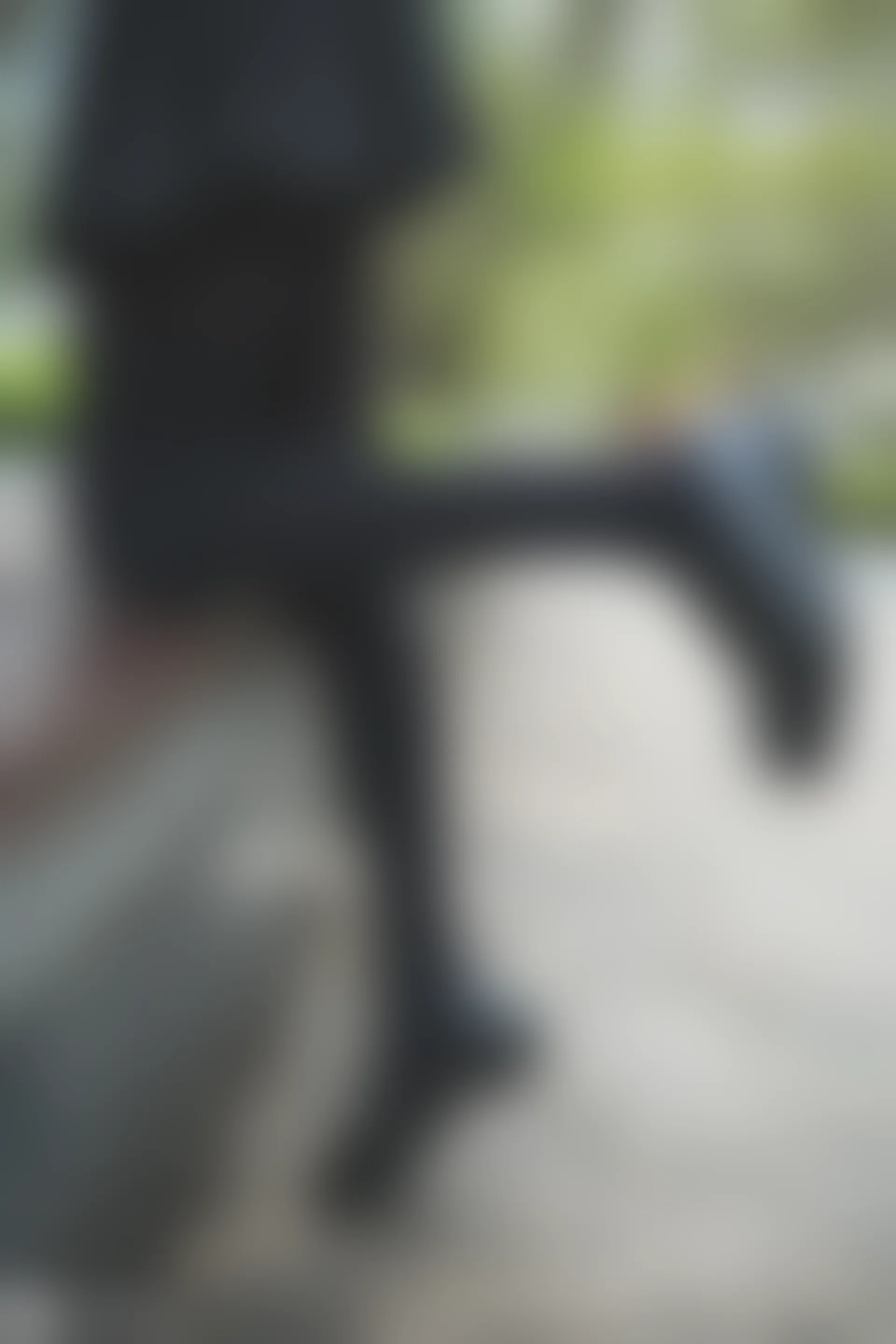 C14.005 黑色系小细腿 [40P-86MB]