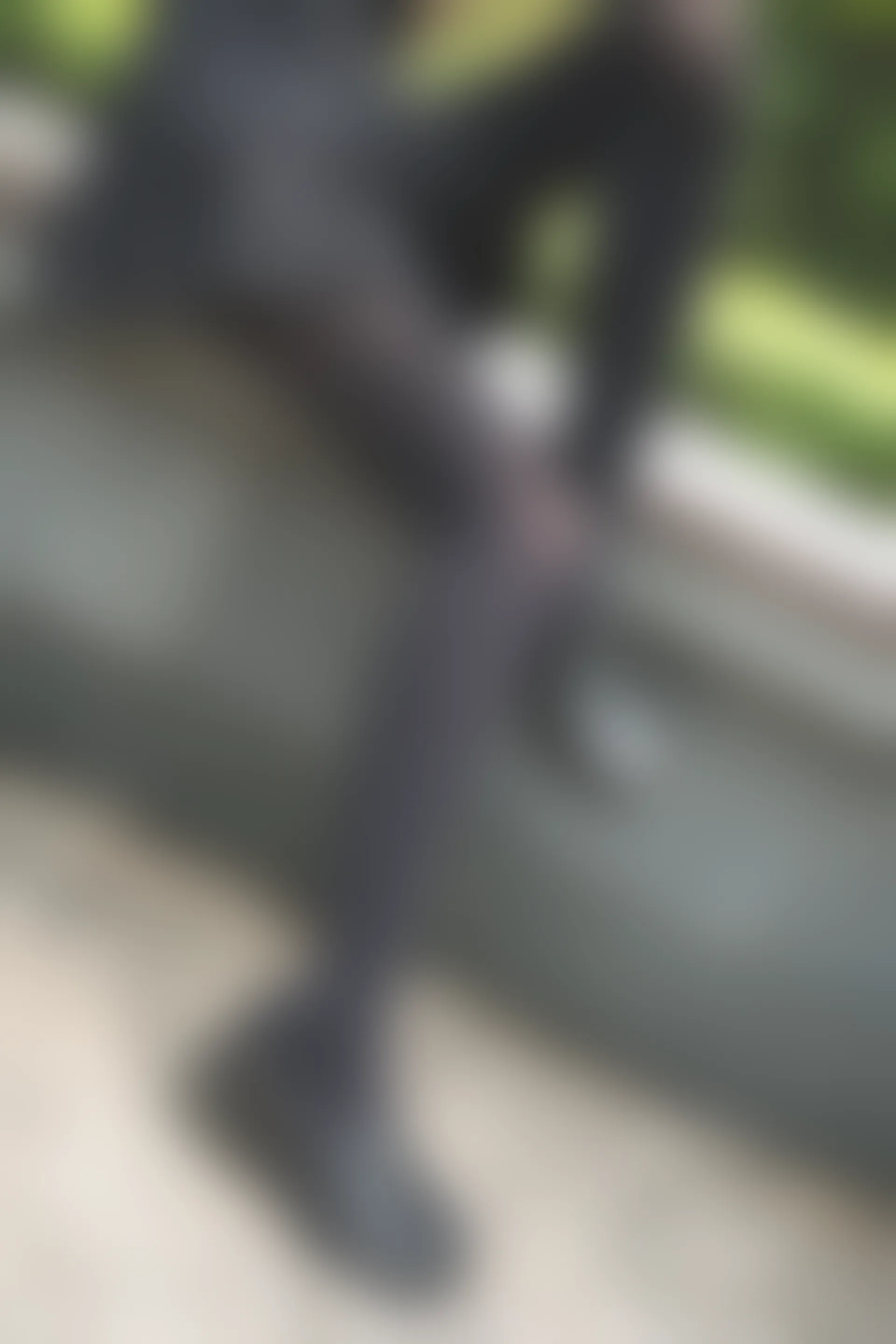 C14.005 黑色系小细腿 [40P-86MB]