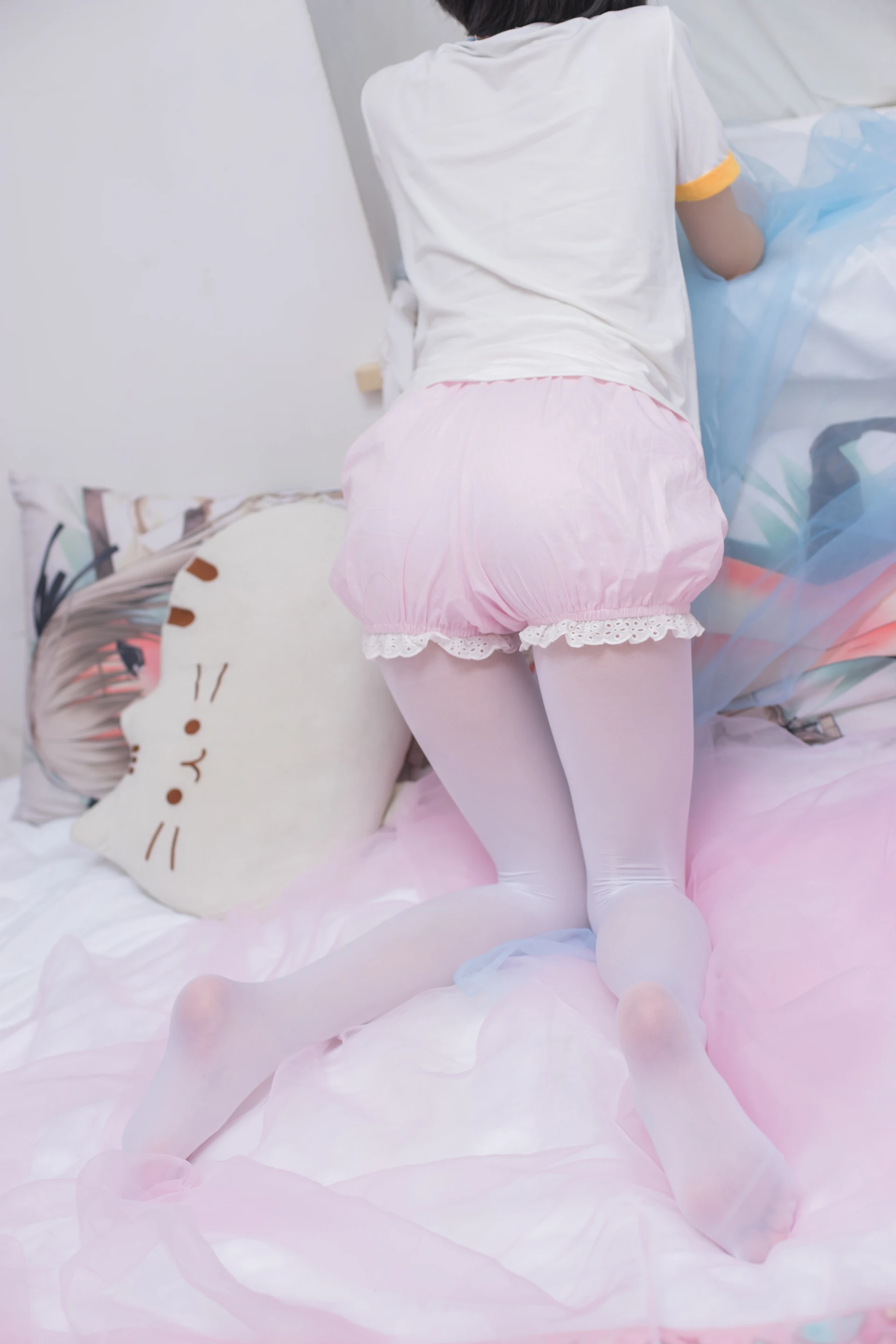 轻兰映画 VOL.010 [61P-320M]可爱, 白丝, 美腿, 轻兰映画