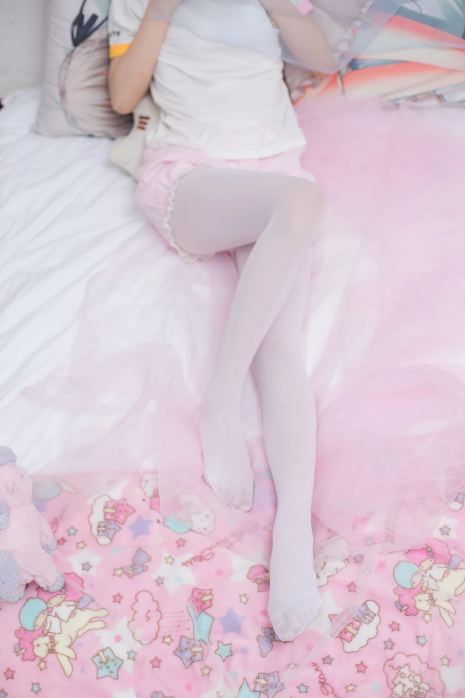 轻兰映画 VOL.010 [61P-320M]可爱, 白丝, 美腿, 轻兰映画