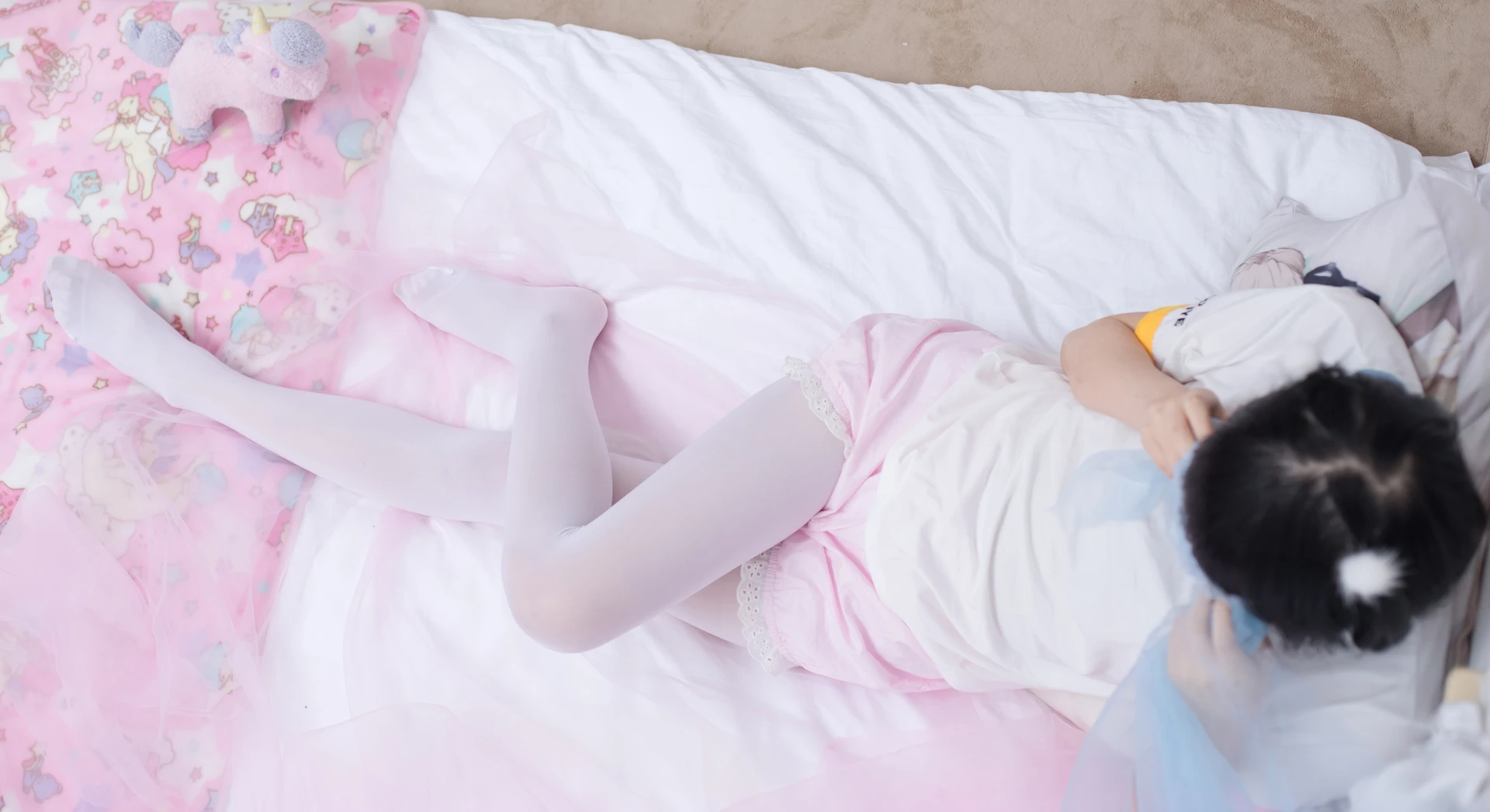 轻兰映画 VOL.010 [61P-320M]可爱, 白丝, 美腿, 轻兰映画