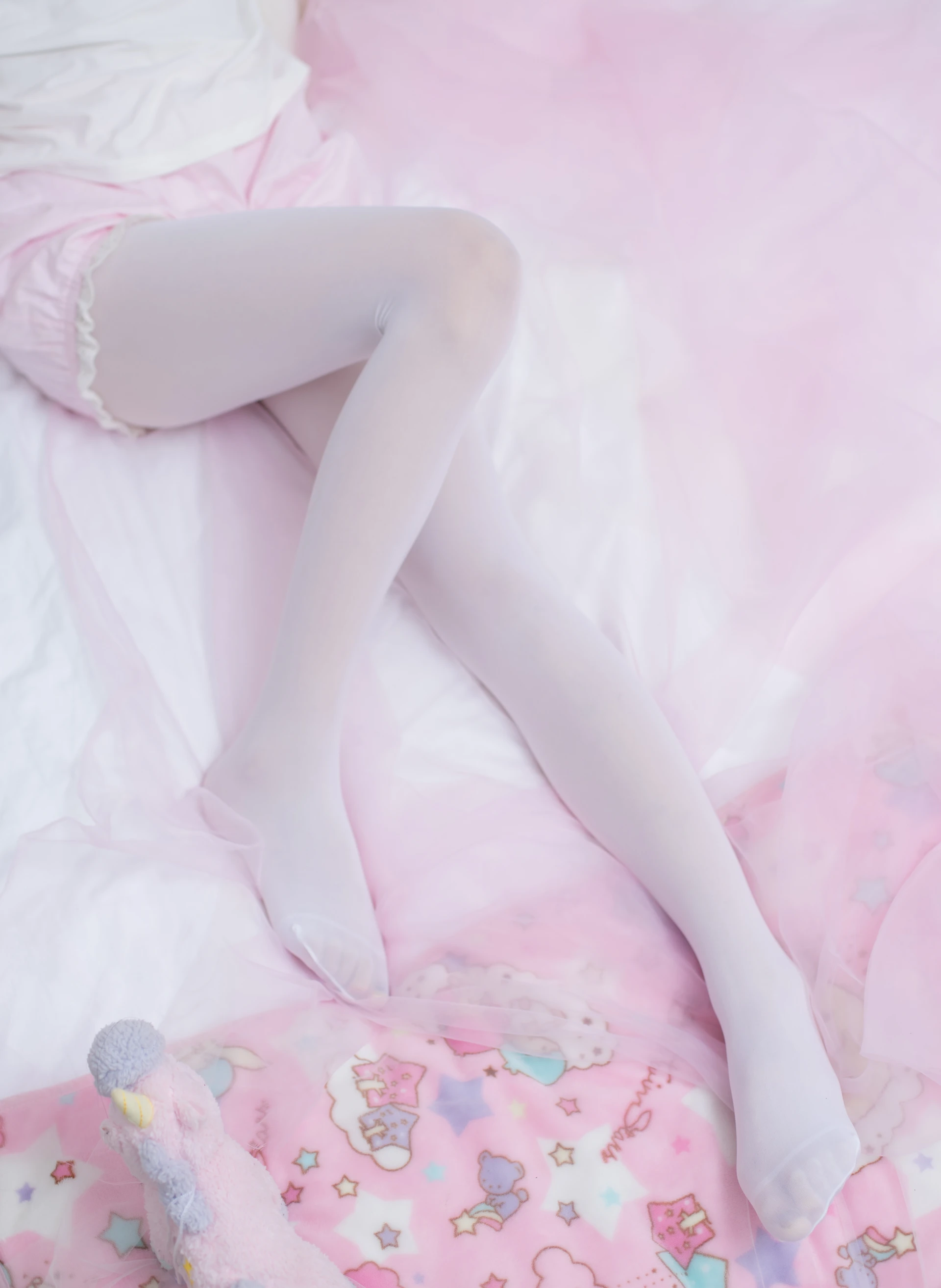 轻兰映画 VOL.010 [61P-320M]可爱, 白丝, 美腿, 轻兰映画