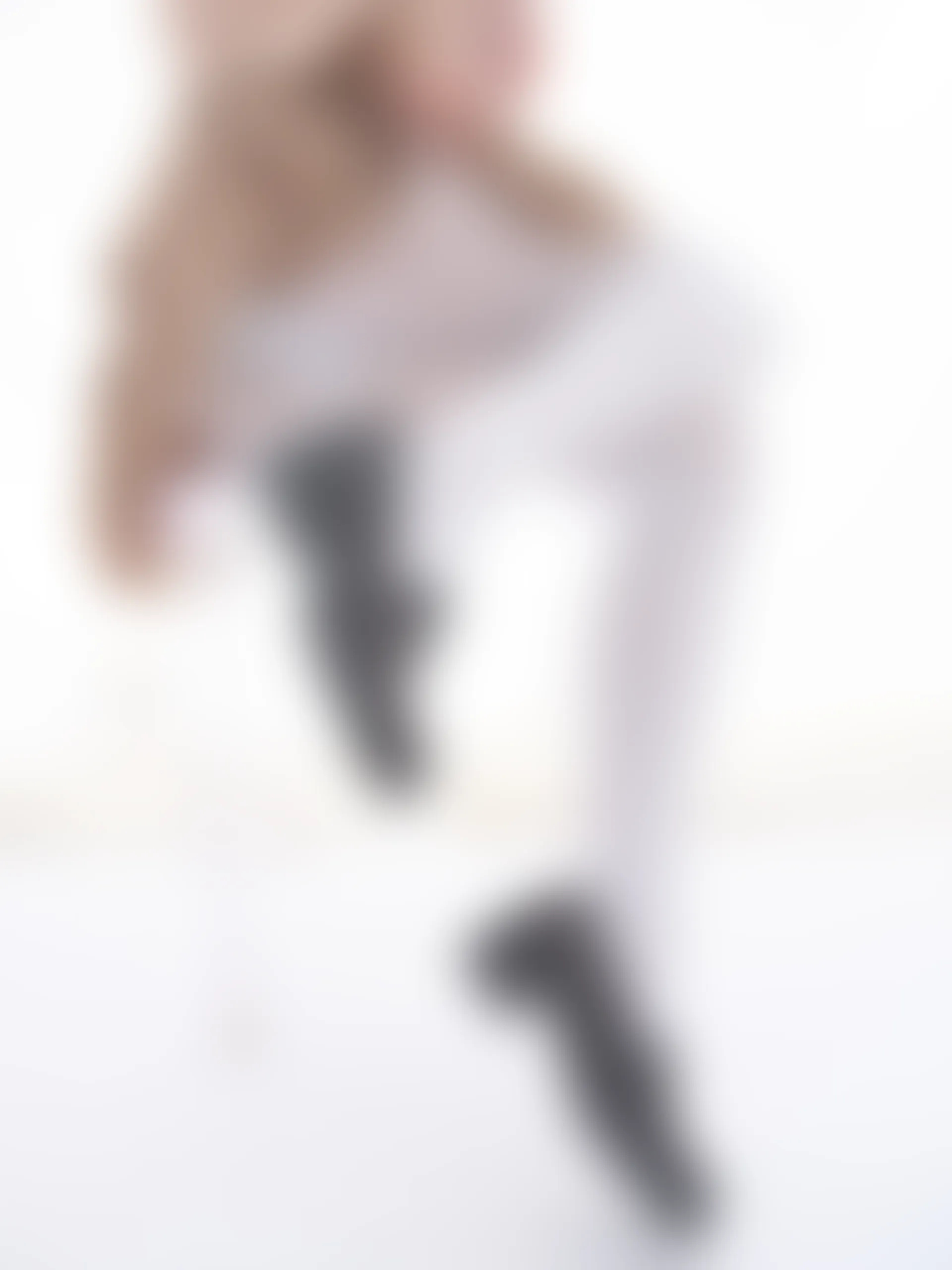 紧急企划 VOL.018 [67P1V-1.1G] 一只喵喵梓 白丝双马尾毛衣jk短裙JK制服, 一只喵喵梓, 双马尾, 白丝, 紧急企划, 美腿, 美足