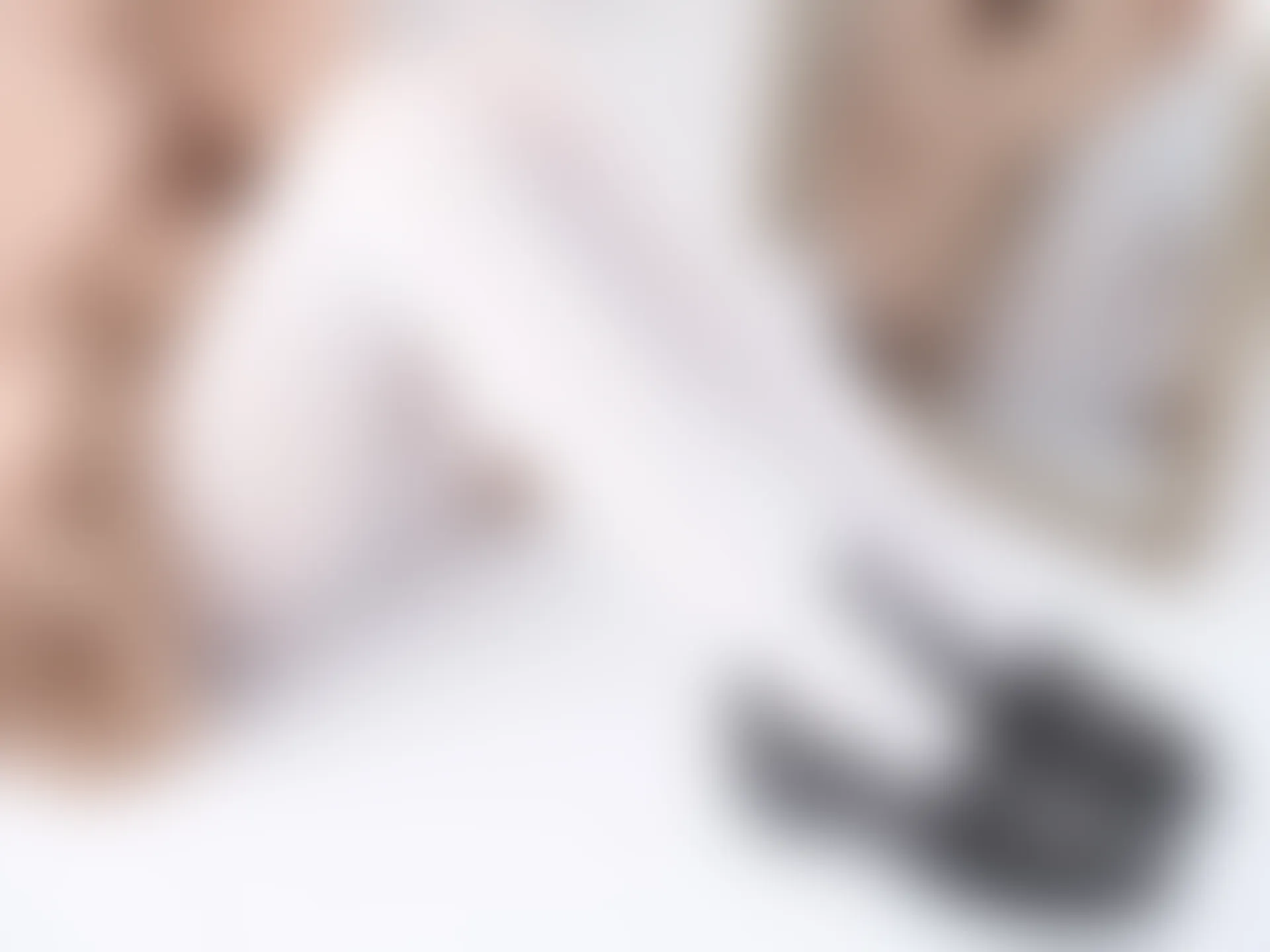 紧急企划 VOL.018 [67P1V-1.1G] 一只喵喵梓 白丝双马尾毛衣jk短裙JK制服, 一只喵喵梓, 双马尾, 白丝, 紧急企划, 美腿, 美足