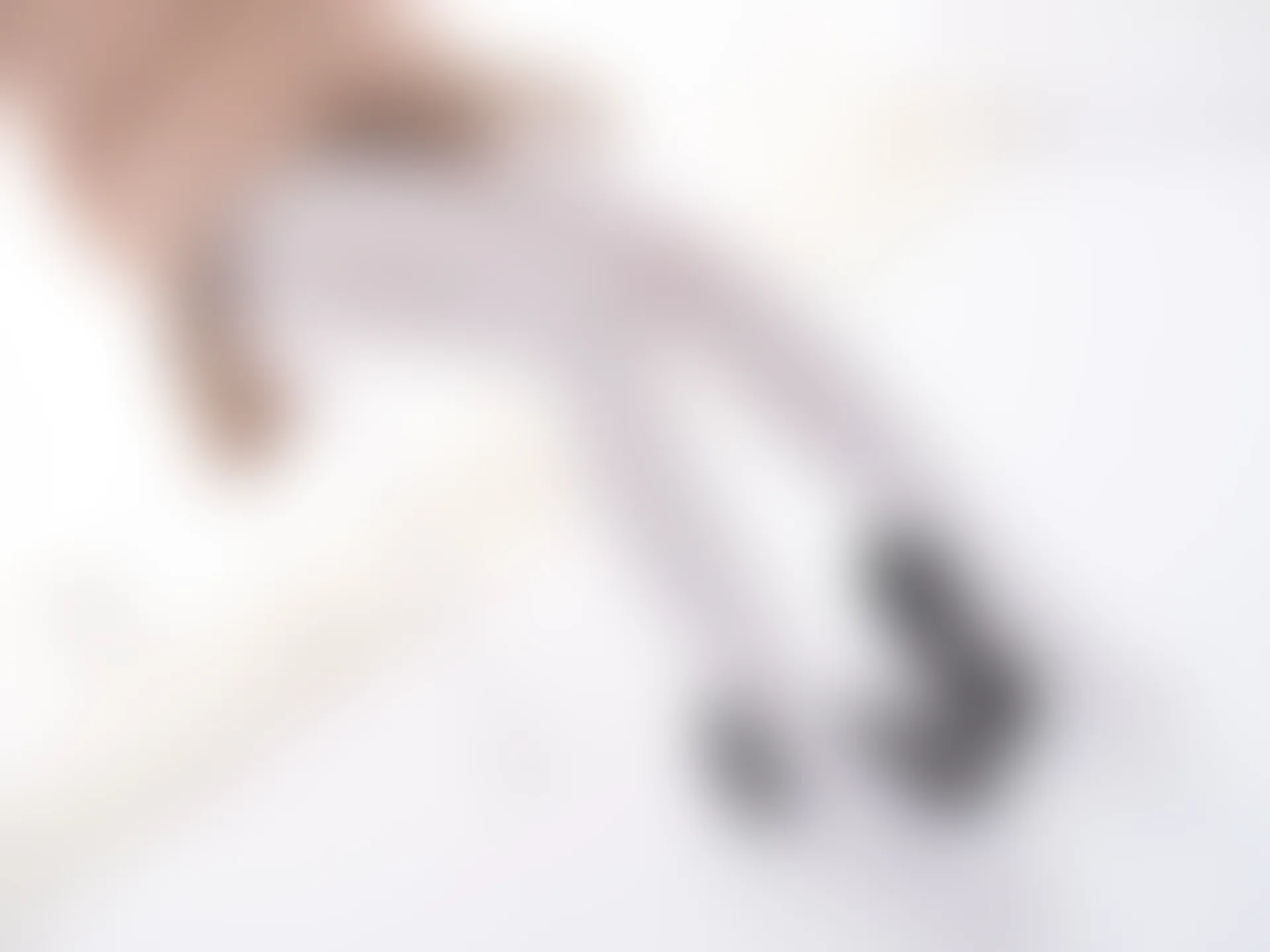 紧急企划 VOL.018 [67P1V-1.1G] 一只喵喵梓 白丝双马尾毛衣jk短裙JK制服, 一只喵喵梓, 双马尾, 白丝, 紧急企划, 美腿, 美足