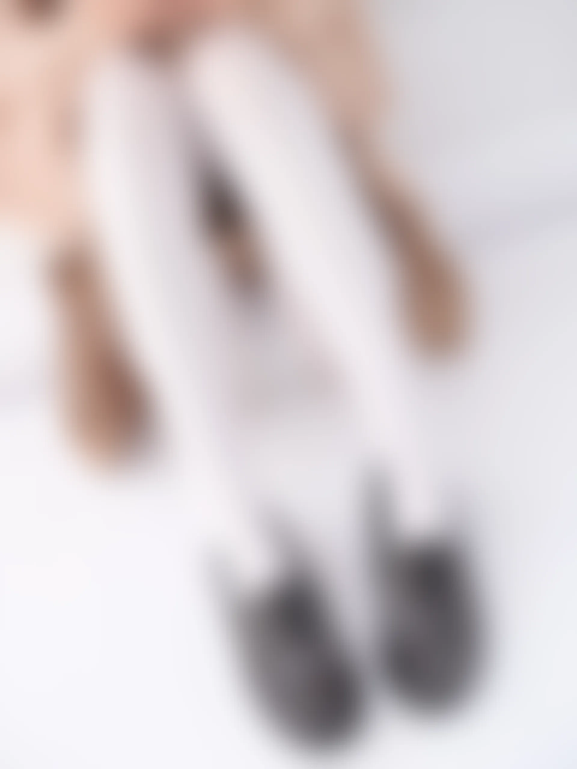 紧急企划 VOL.018 [67P1V-1.1G] 一只喵喵梓 白丝双马尾毛衣jk短裙JK制服, 一只喵喵梓, 双马尾, 白丝, 紧急企划, 美腿, 美足