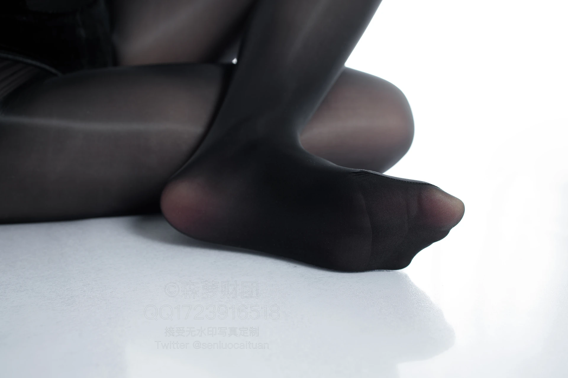 森萝财团 WTMSB-002 [144P1V-2.26G]制服, 森萝财团, 美腿, 黑丝