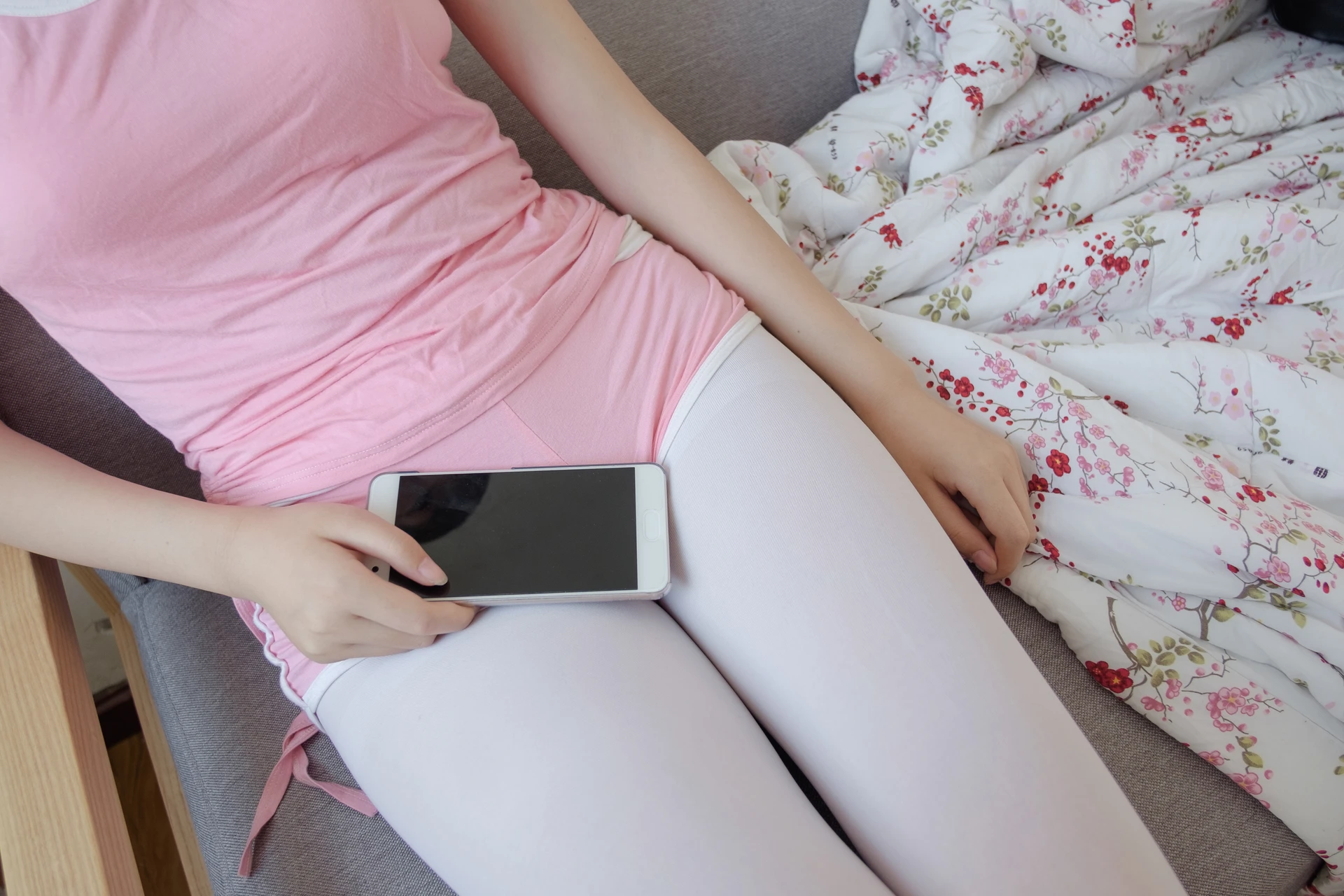 森萝财团 R15-020 [89P-551M]可爱, 森萝财团, 白丝, 美腿