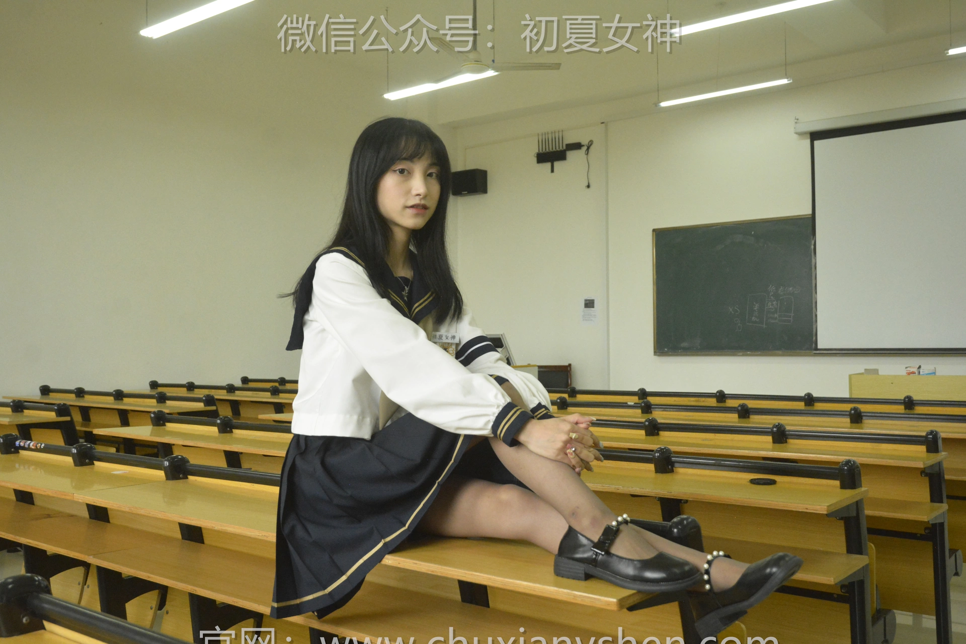 初夏女神 NO.100 柒柒 海军服[140P+1V／4.87GB]