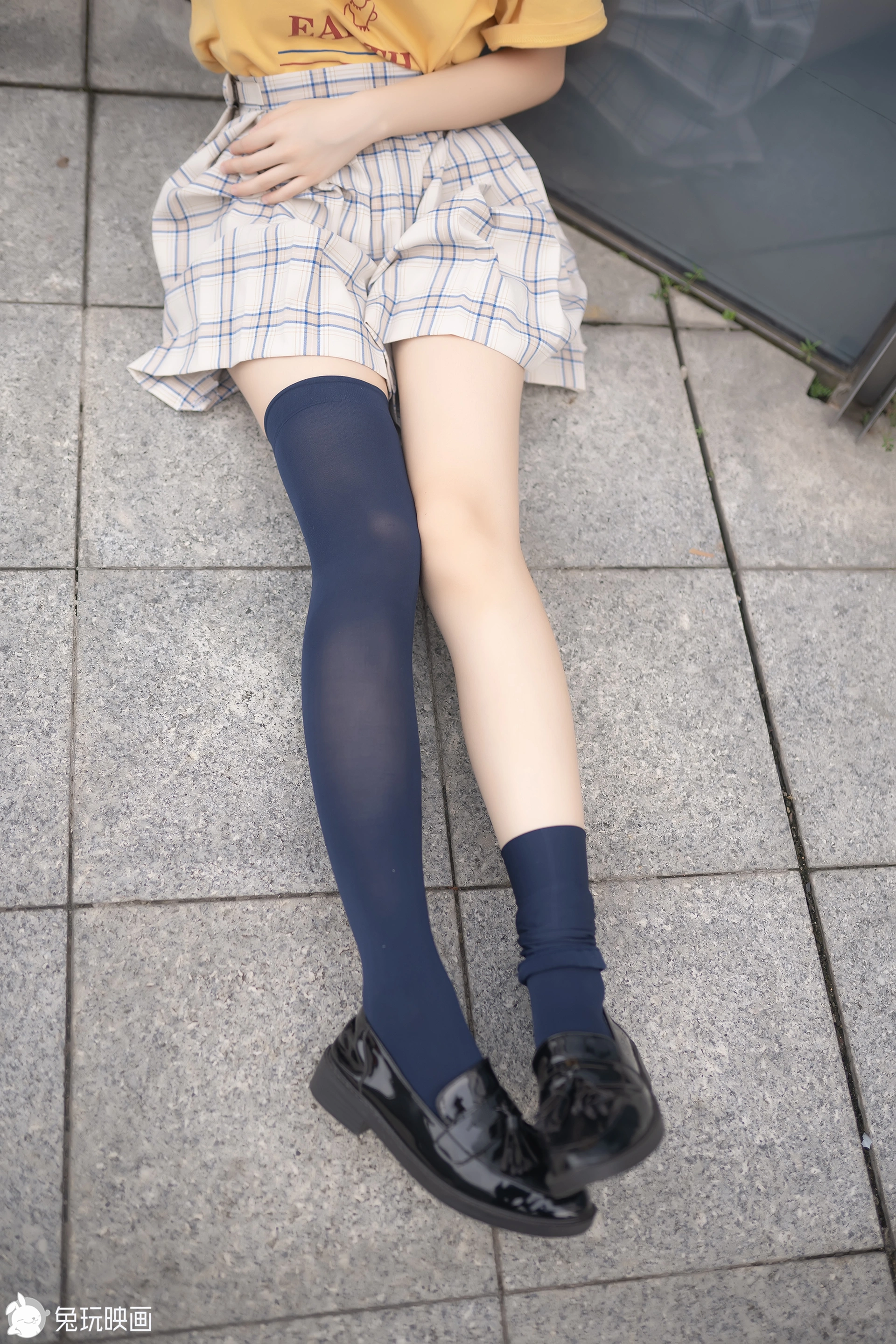 C17.008 一半袜子一半脱掉 [40P-96MB]
