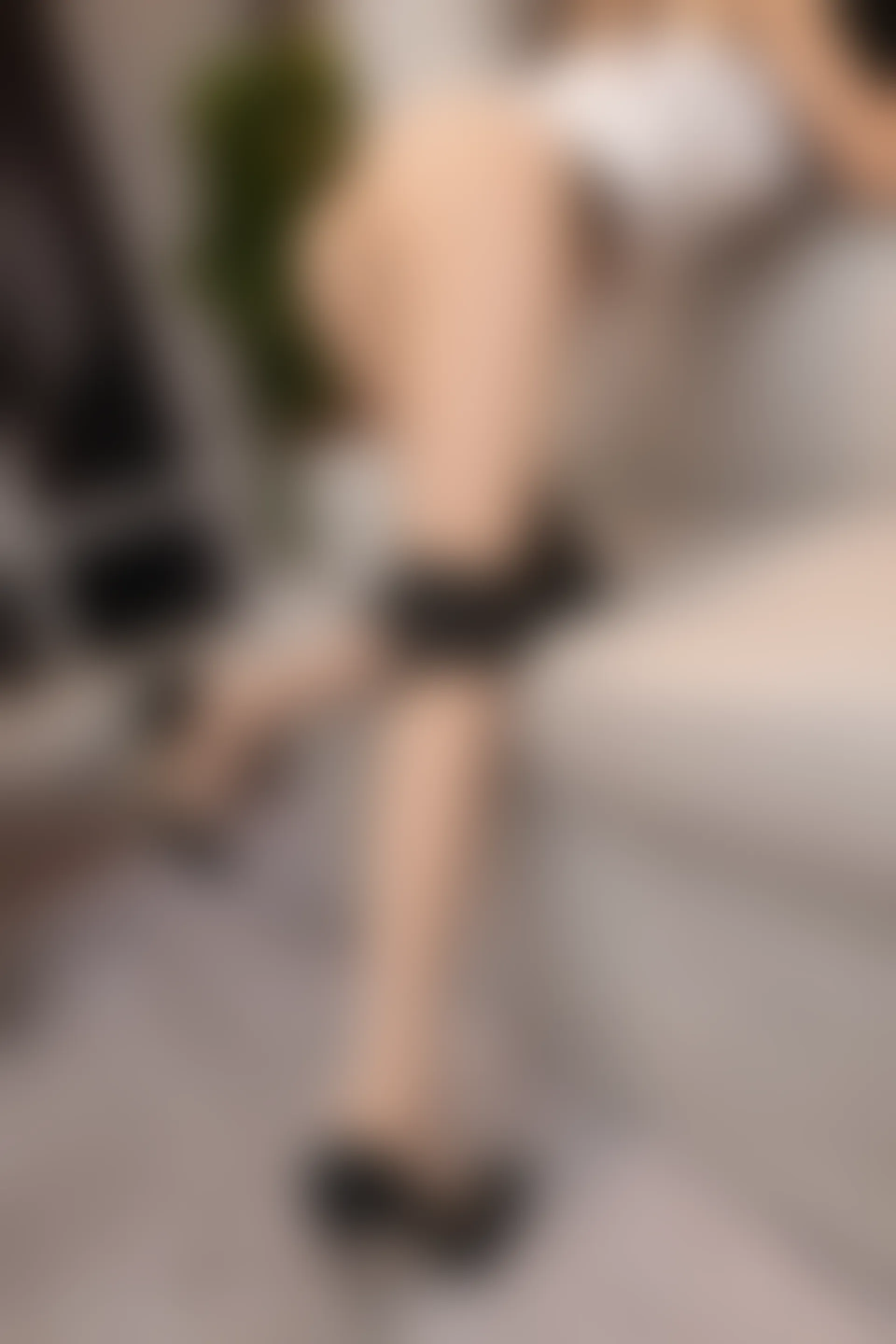 XiuRen秀人网 2022.02.08 No.4556 利世 黑丝美腿[76+1P 767MB]