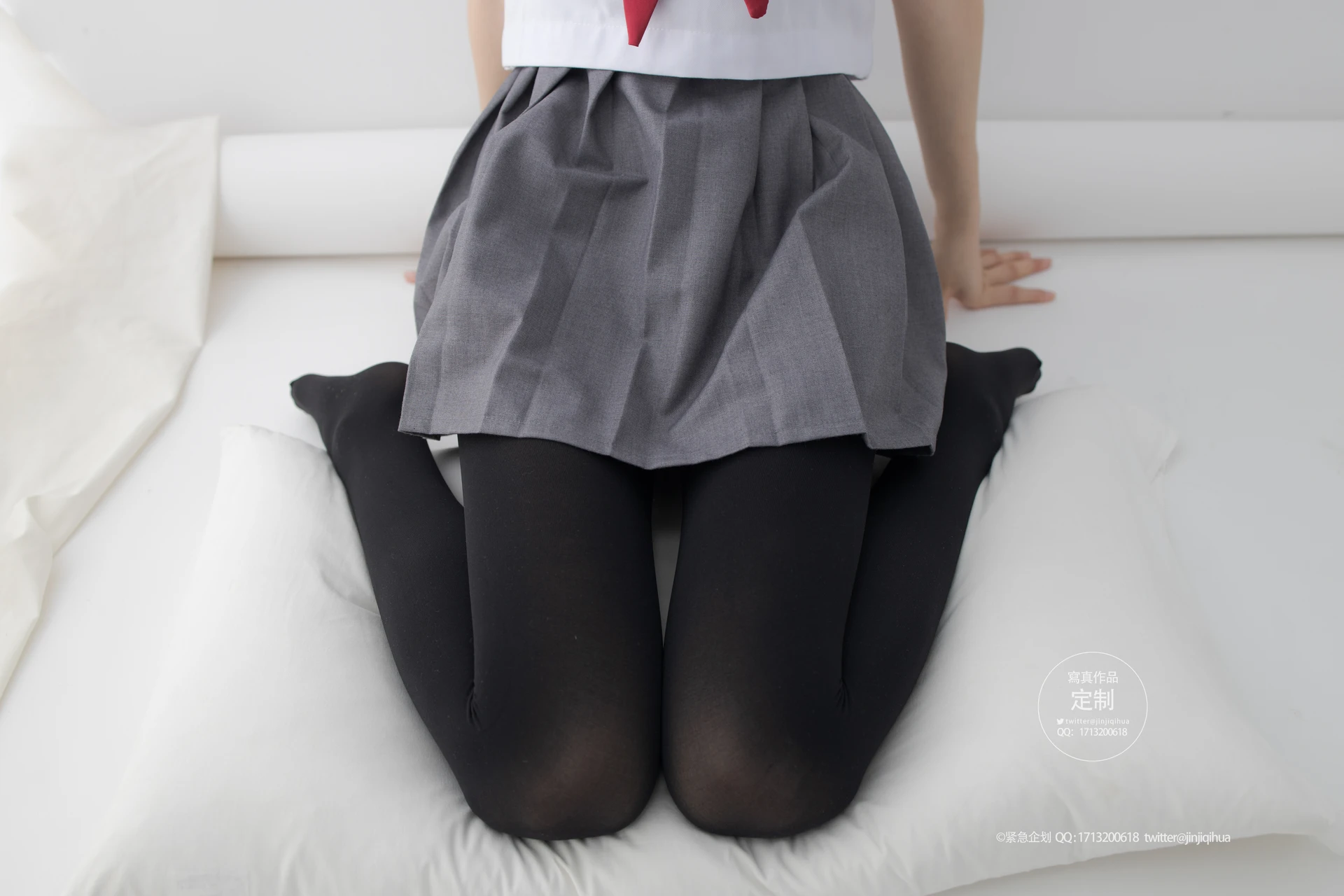 紧急企划 G-002 [60P-594M] 小奶糕MilkyJK, JK制服, 制服, 可爱, 学生装, 小奶糕Milky, 紧急企划, 美腿, 美足, 黑丝