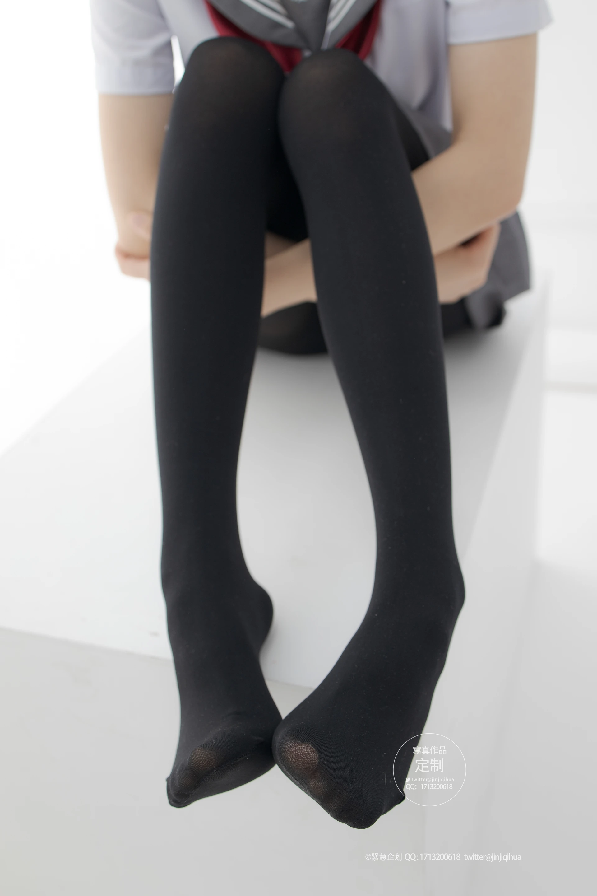 紧急企划 G-002 [60P-594M] 小奶糕MilkyJK, JK制服, 制服, 可爱, 学生装, 小奶糕Milky, 紧急企划, 美腿, 美足, 黑丝