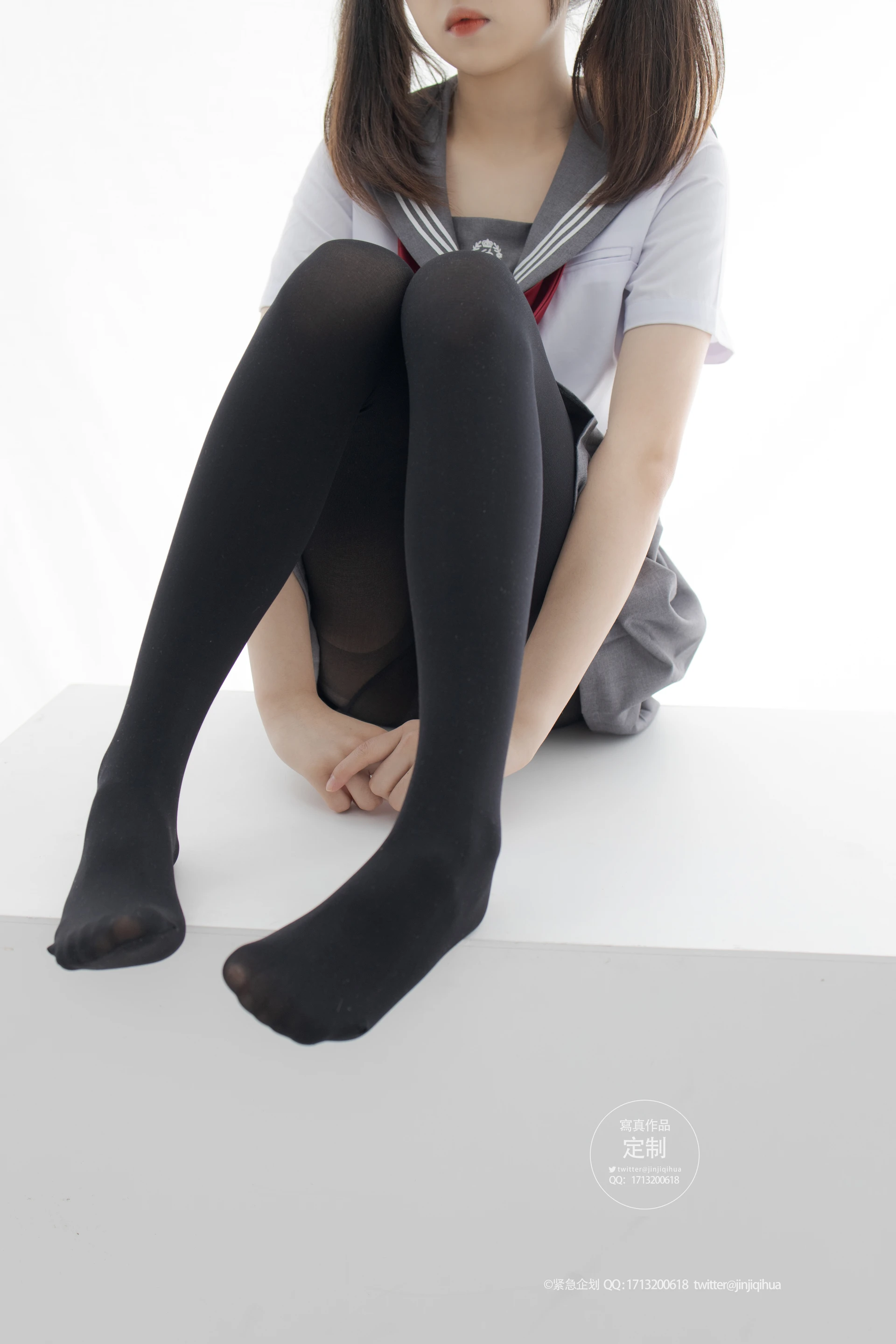 紧急企划 G-002 [60P-594M] 小奶糕MilkyJK, JK制服, 制服, 可爱, 学生装, 小奶糕Milky, 紧急企划, 美腿, 美足, 黑丝