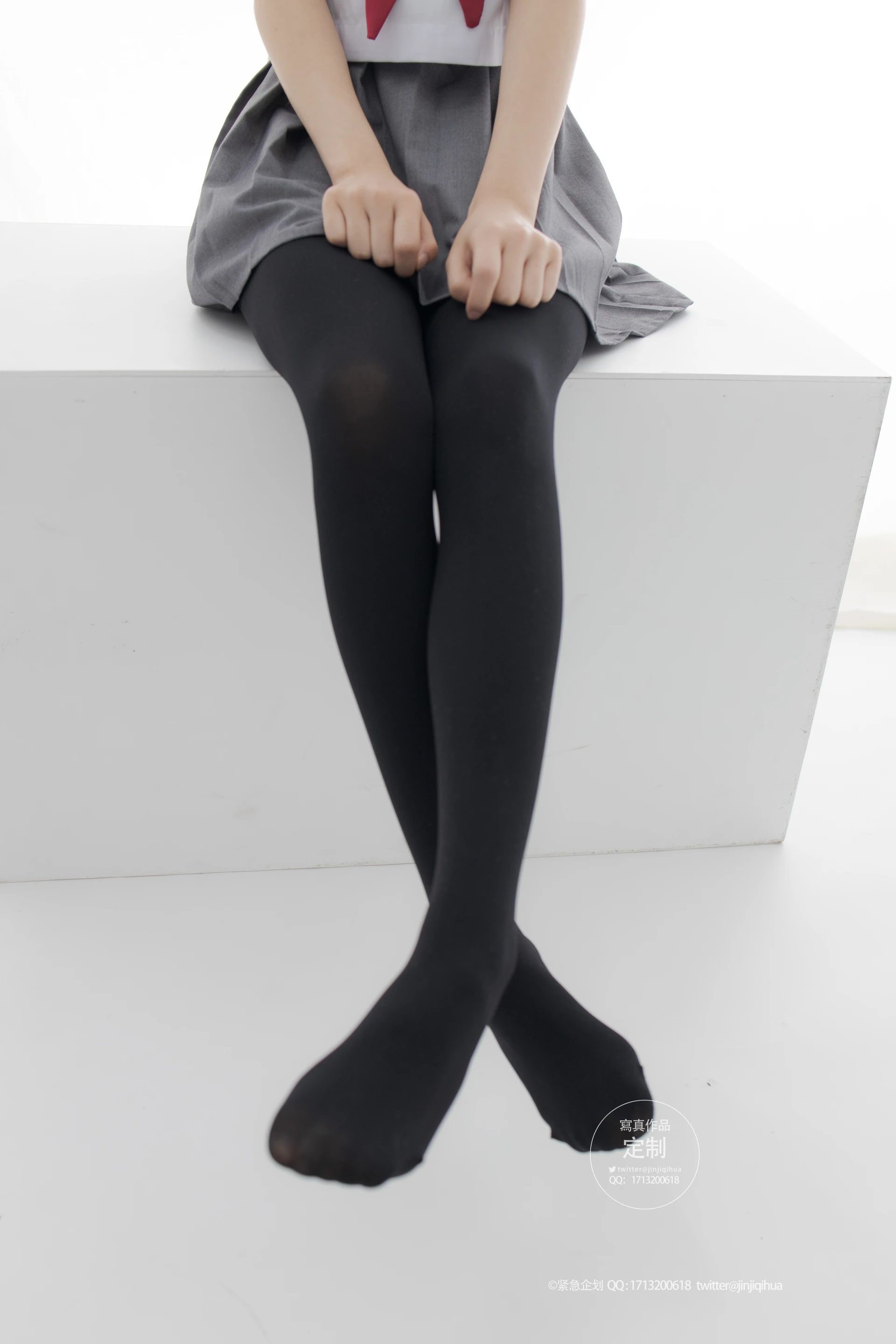 紧急企划 G-002 [60P-594M] 小奶糕MilkyJK, JK制服, 制服, 可爱, 学生装, 小奶糕Milky, 紧急企划, 美腿, 美足, 黑丝