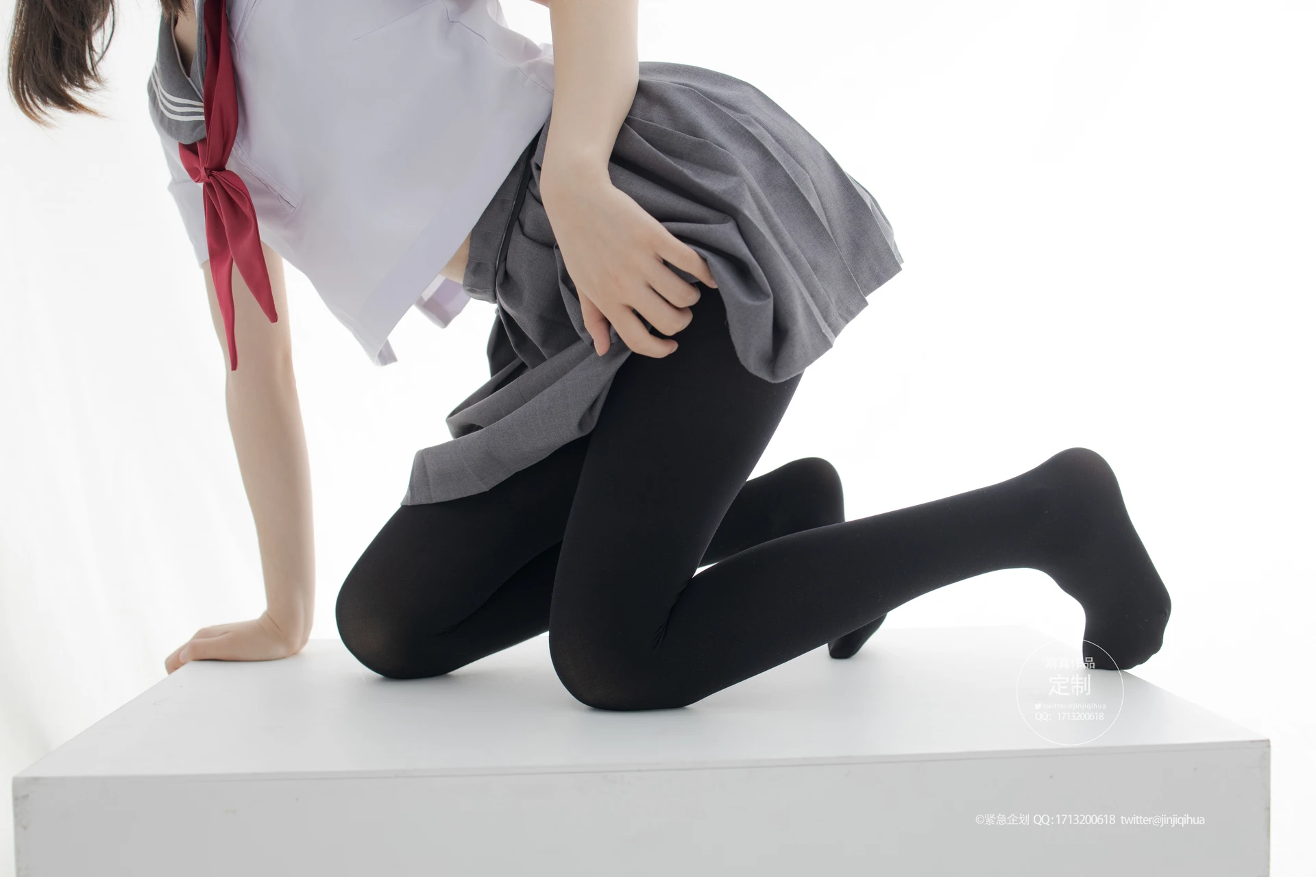 紧急企划 G-002 [60P-594M] 小奶糕MilkyJK, JK制服, 制服, 可爱, 学生装, 小奶糕Milky, 紧急企划, 美腿, 美足, 黑丝