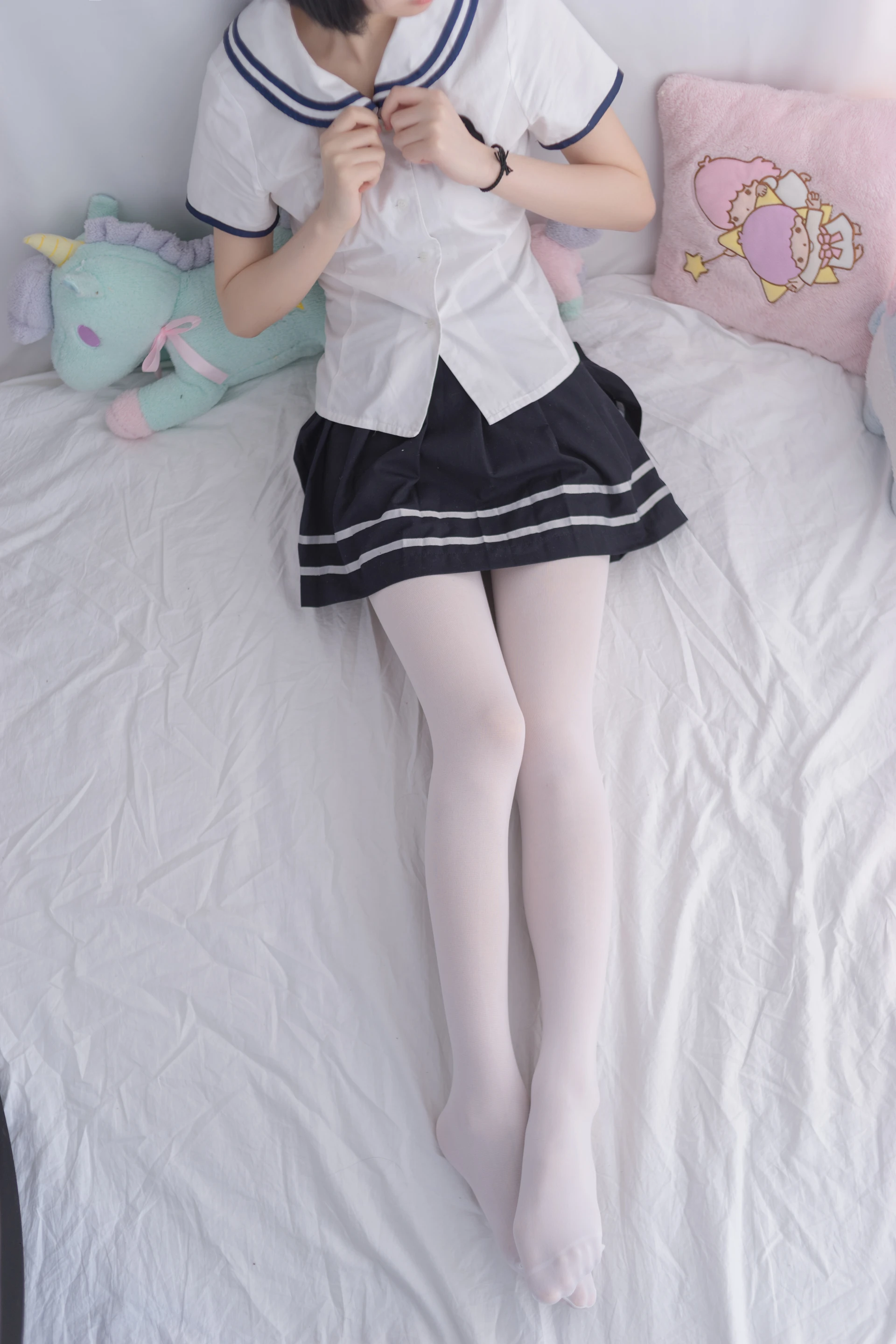 轻兰映画 VOL.008 [47P-281M]白丝, 美腿, 美足, 轻兰映画