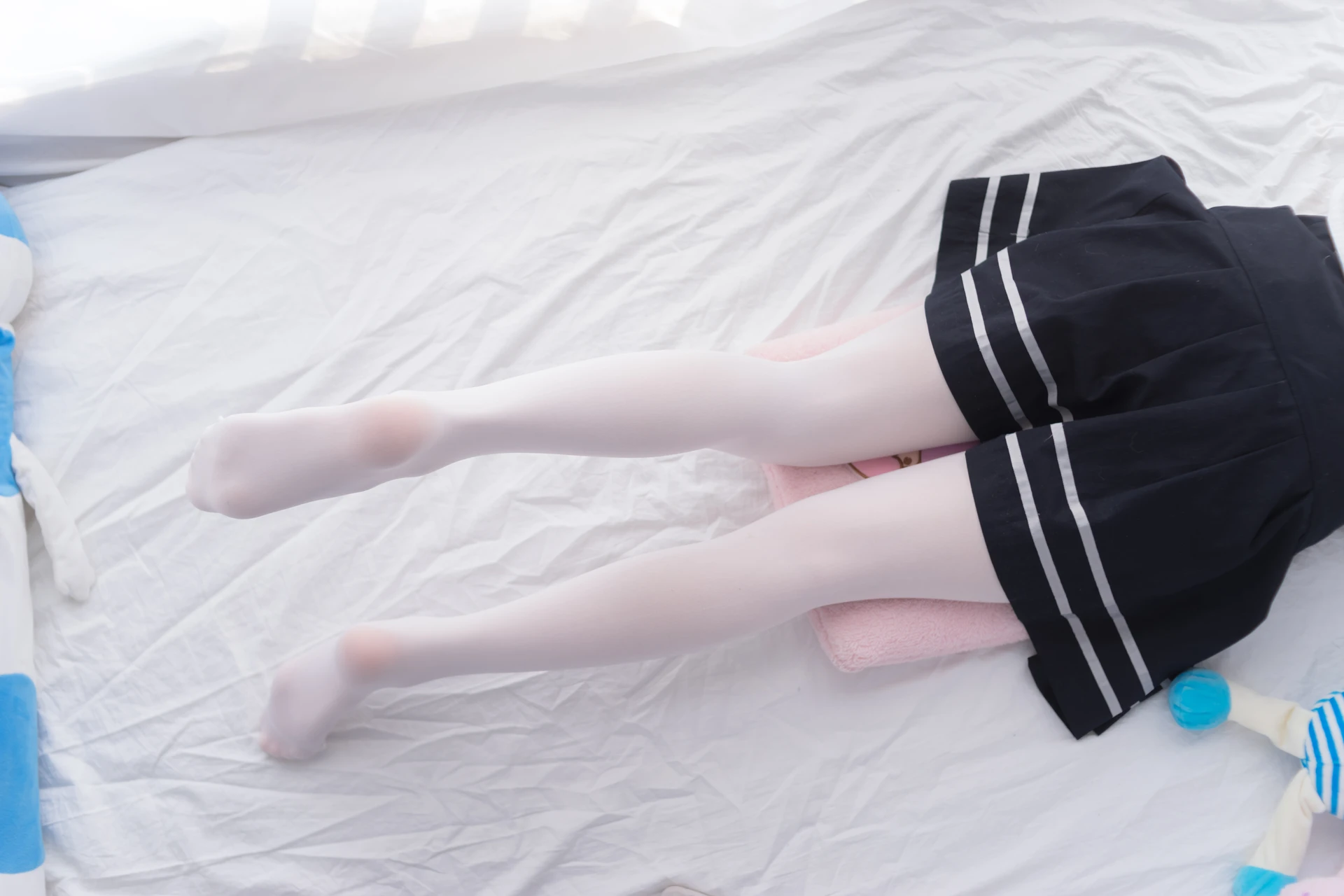 轻兰映画 VOL.008 [47P-281M]白丝, 美腿, 美足, 轻兰映画