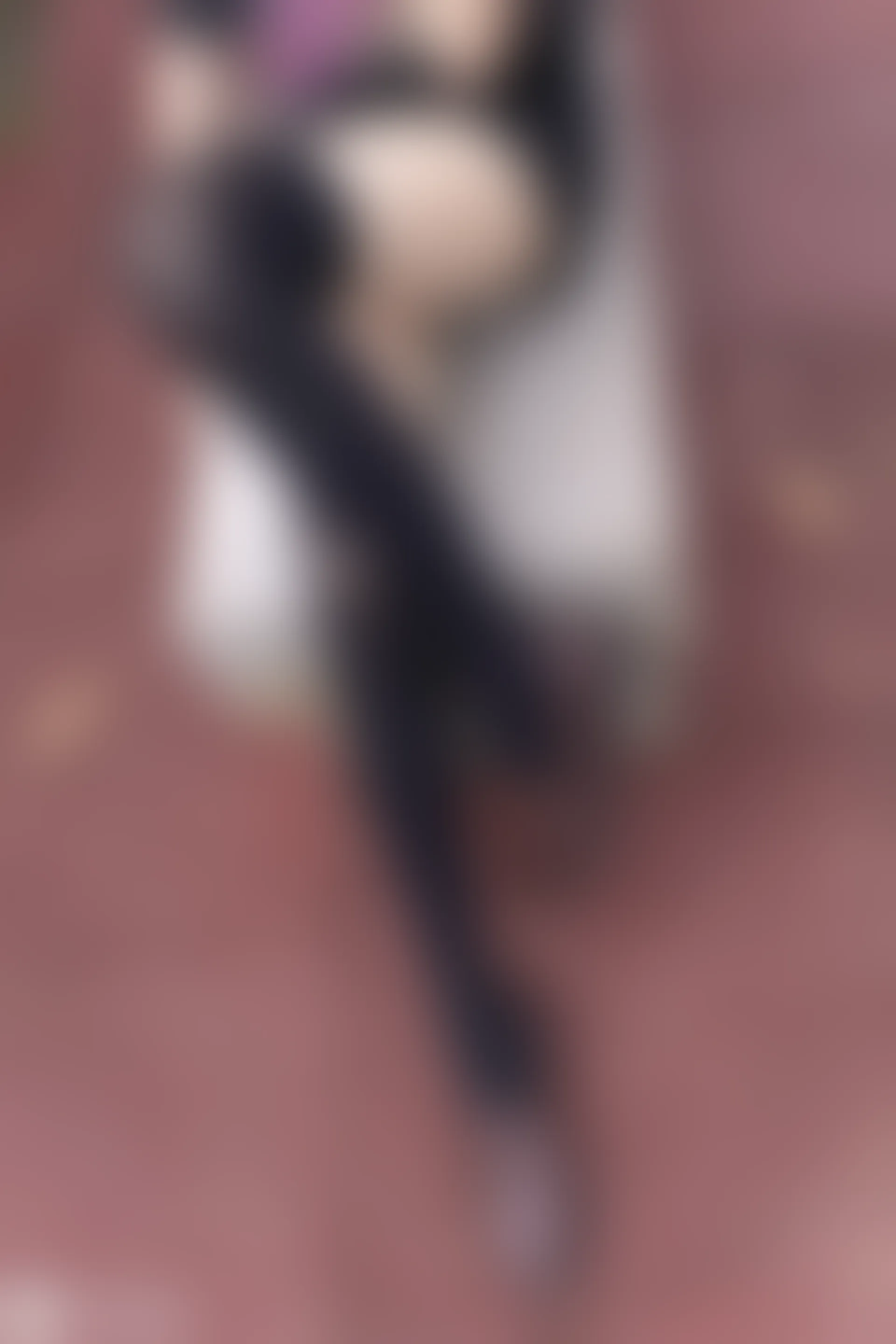 C16.003 热裤黑袜 [40P-93MB]