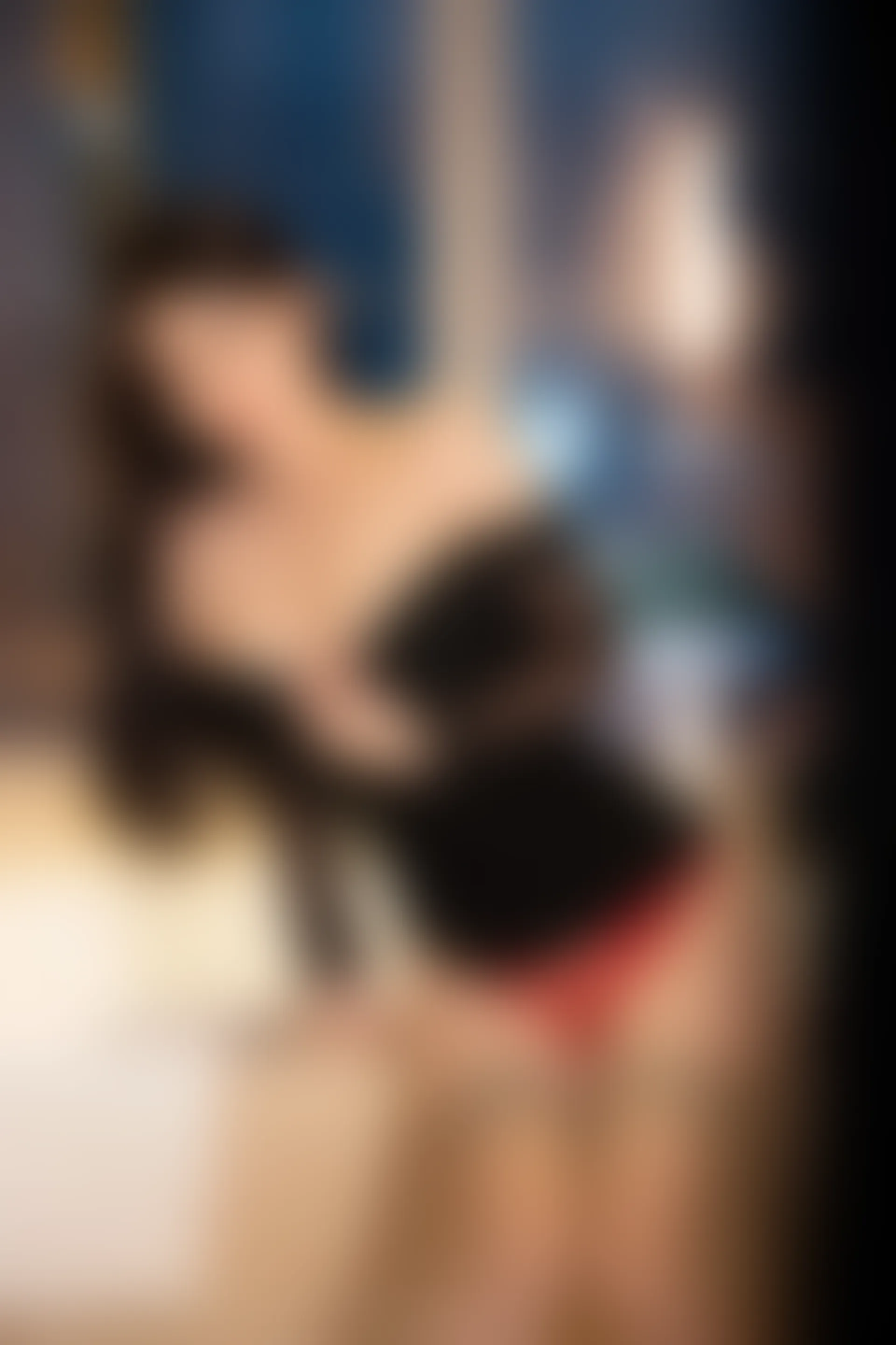 XiuRen秀人网 2021.12.30 No.4408 诗诗kiki 性感美腿[64+1P 613MB]