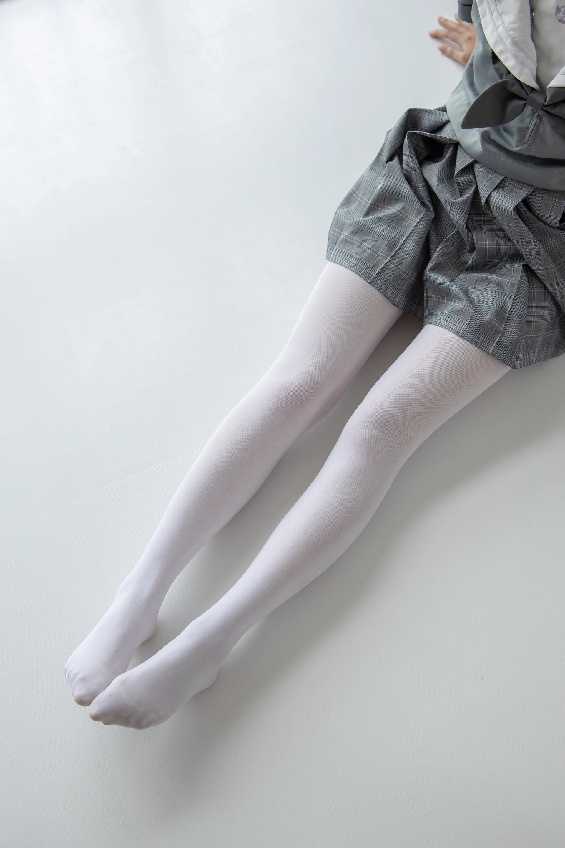 JKFUN-013 [160P1V-2.38G]JKFUN, 可爱, 森萝财团, 白丝, 美腿, 美足