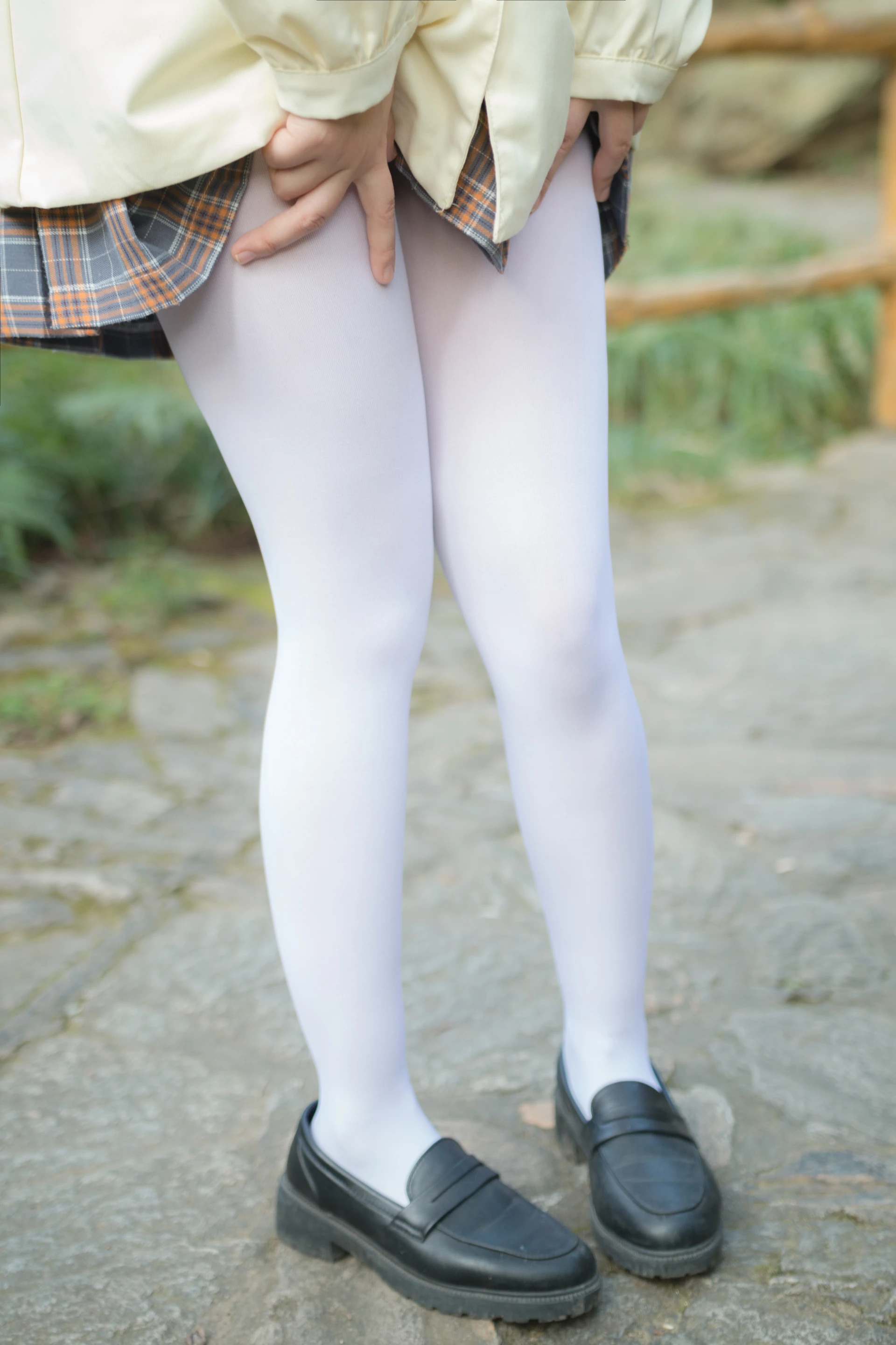 轻兰映画 VOL.002 [44P-362M]白丝, 美腿, 轻兰映画, 黑丝