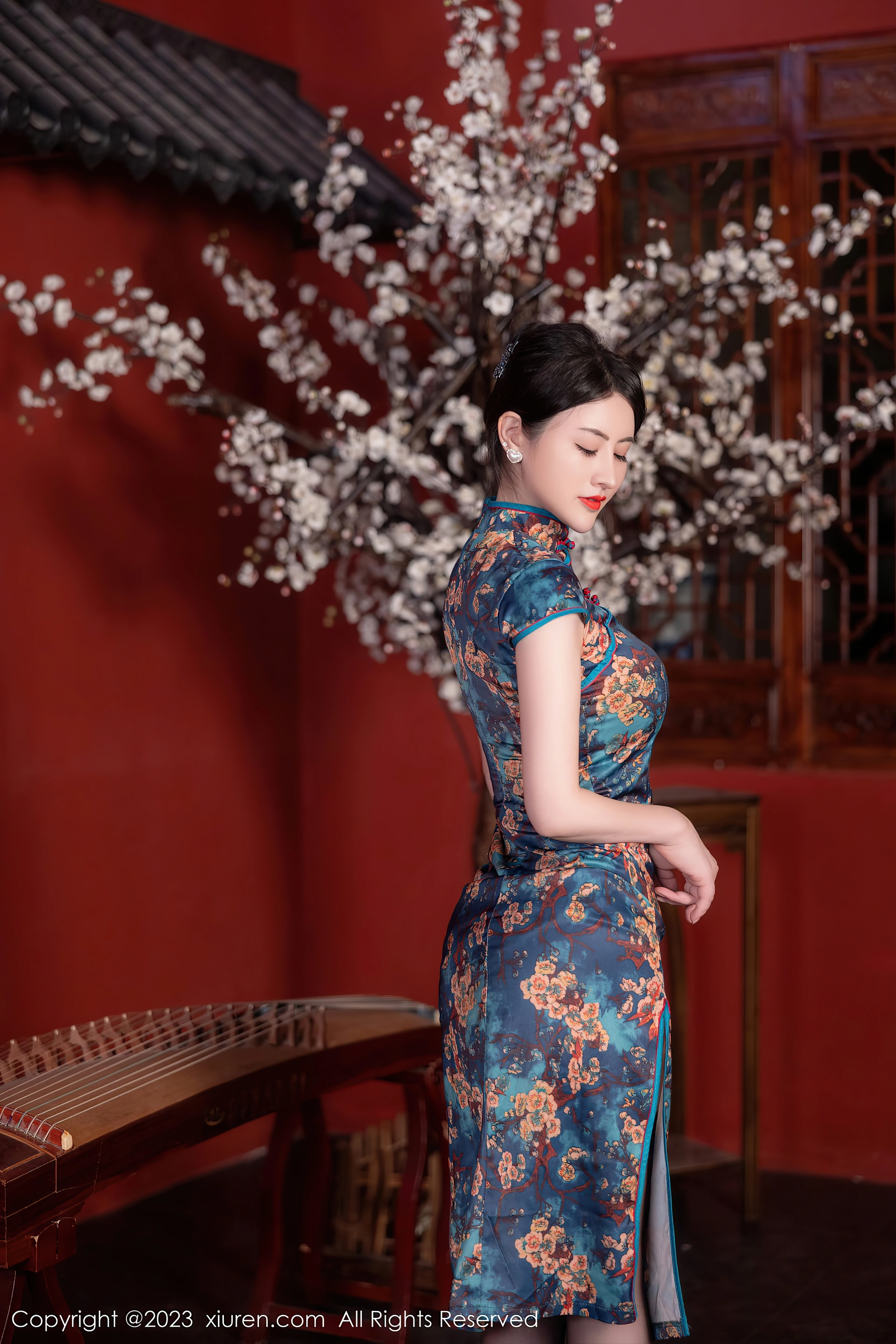 XIUREN秀人网 2023.07.10 NO.7051 诗诗kiki [82+1P781M]