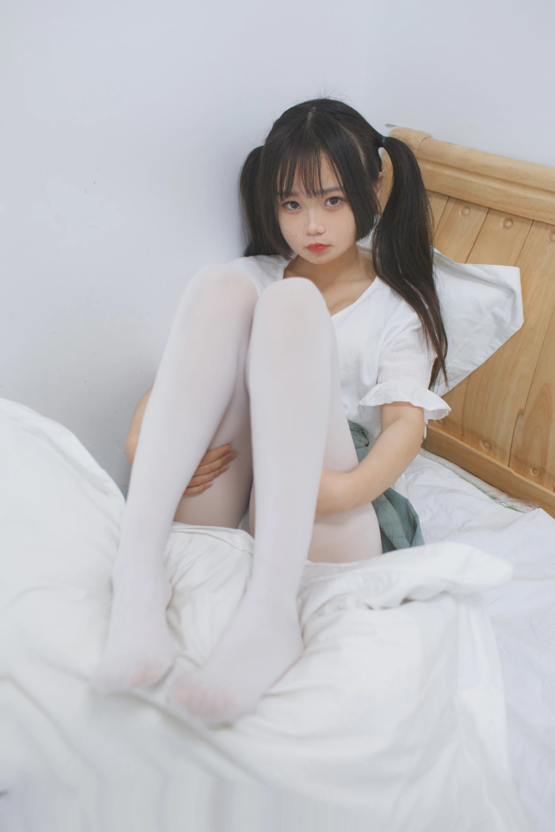 少女秩序 EX.03 双马尾白丝连衣裙[63P-470.5M]双马尾, 少女秩序, 白丝, 美腿, 美足, 连衣裙