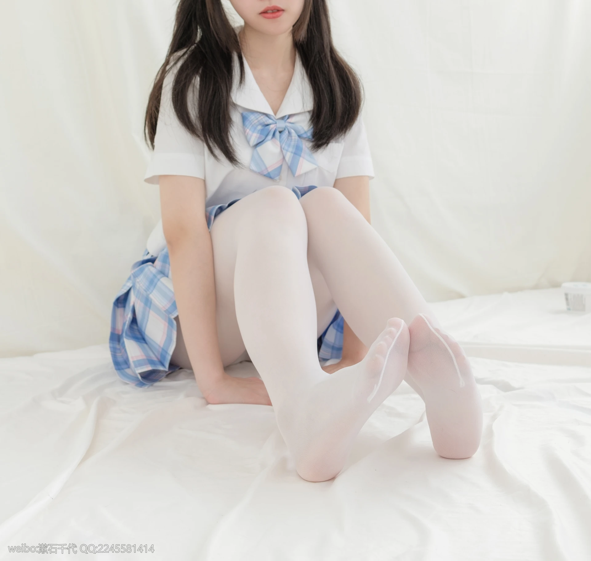 轻兰映画 HANA.001 双马尾白丝JK制服 [65P-402.8MB]JK, JK制服, 双马尾, 白丝, 美腿, 美足, 轻兰映画