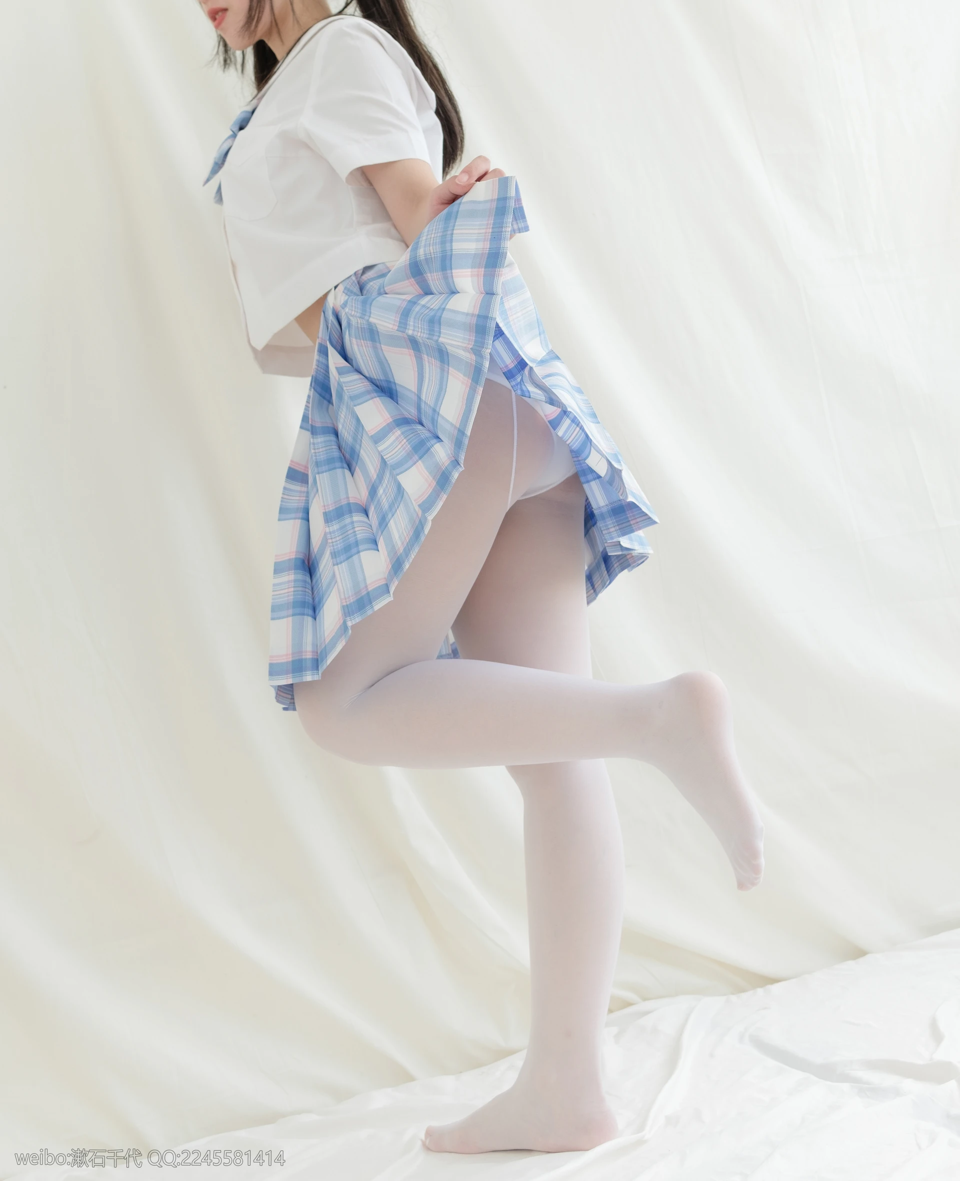 轻兰映画 HANA.001 双马尾白丝JK制服 [65P-402.8MB]JK, JK制服, 双马尾, 白丝, 美腿, 美足, 轻兰映画