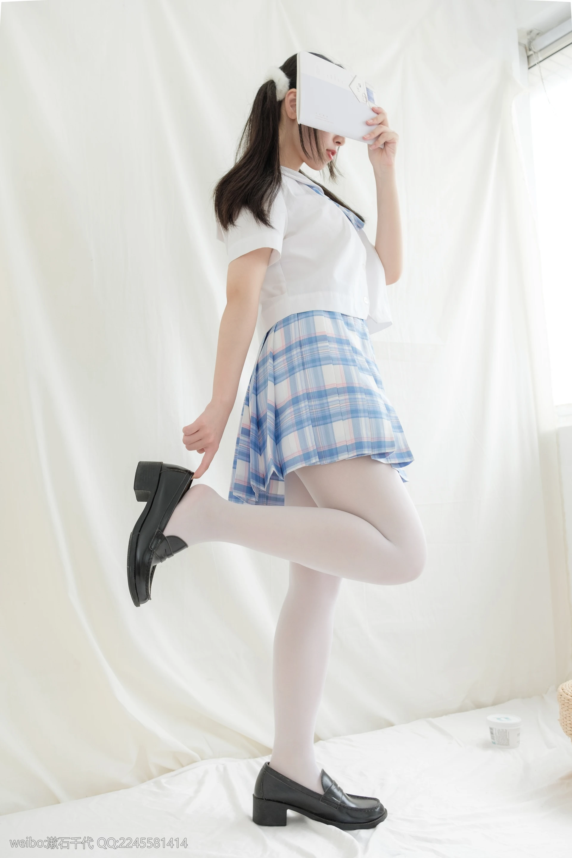 轻兰映画 HANA.001 双马尾白丝JK制服 [65P-402.8MB]JK, JK制服, 双马尾, 白丝, 美腿, 美足, 轻兰映画