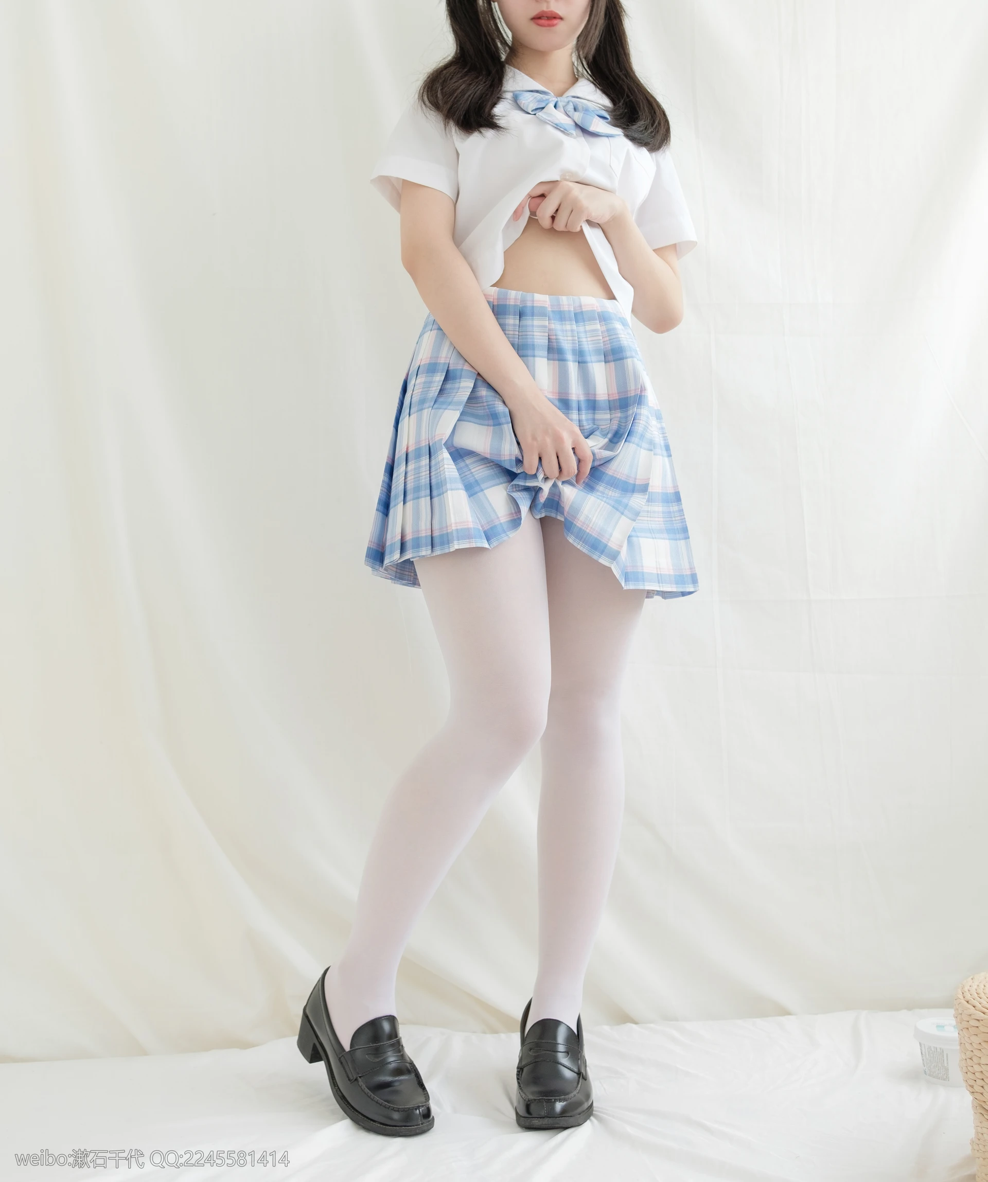 轻兰映画 HANA.001 双马尾白丝JK制服 [65P-402.8MB]JK, JK制服, 双马尾, 白丝, 美腿, 美足, 轻兰映画