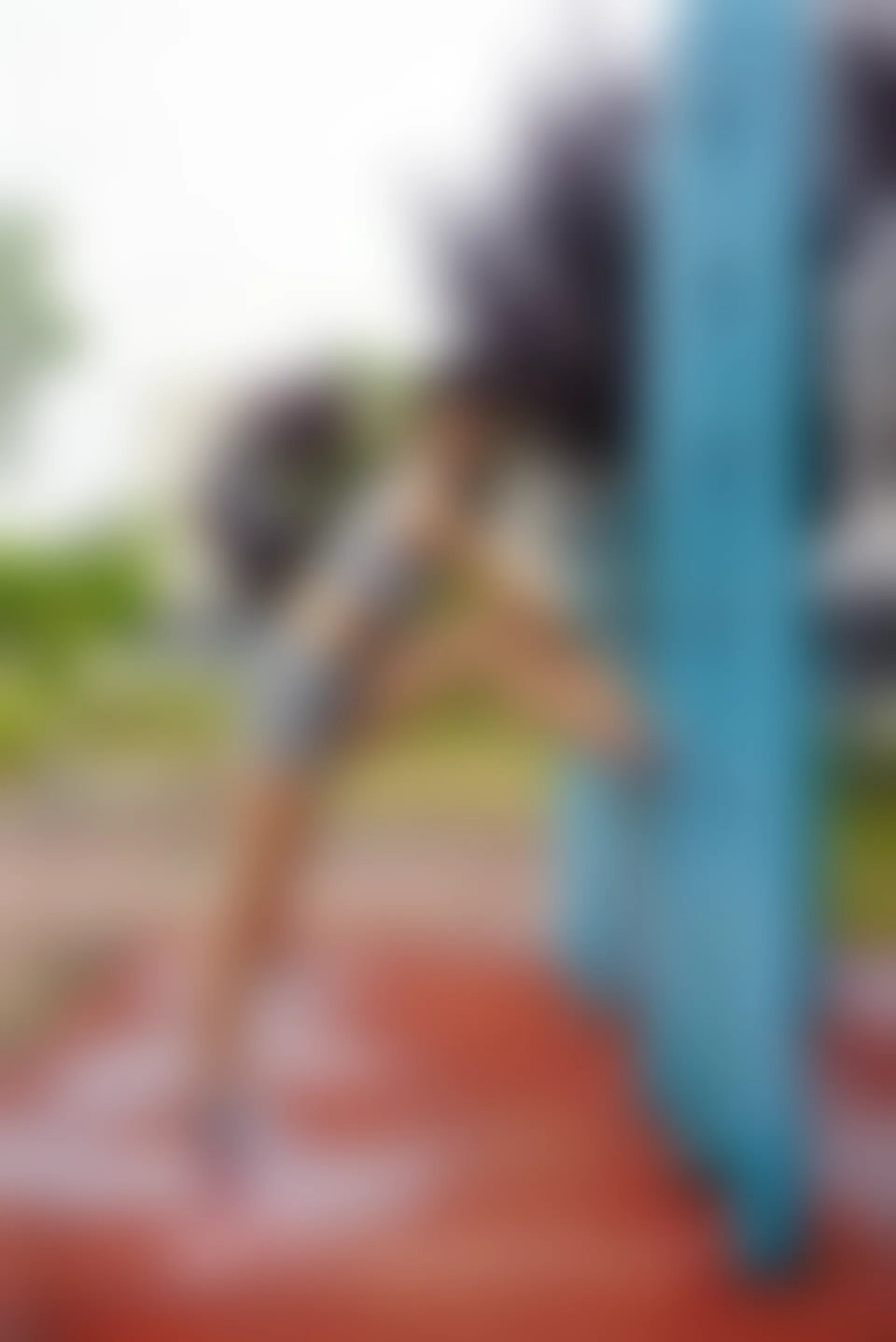 初夏女神 NO.046 依依 华丽展示[185P+2V／5.09GB]