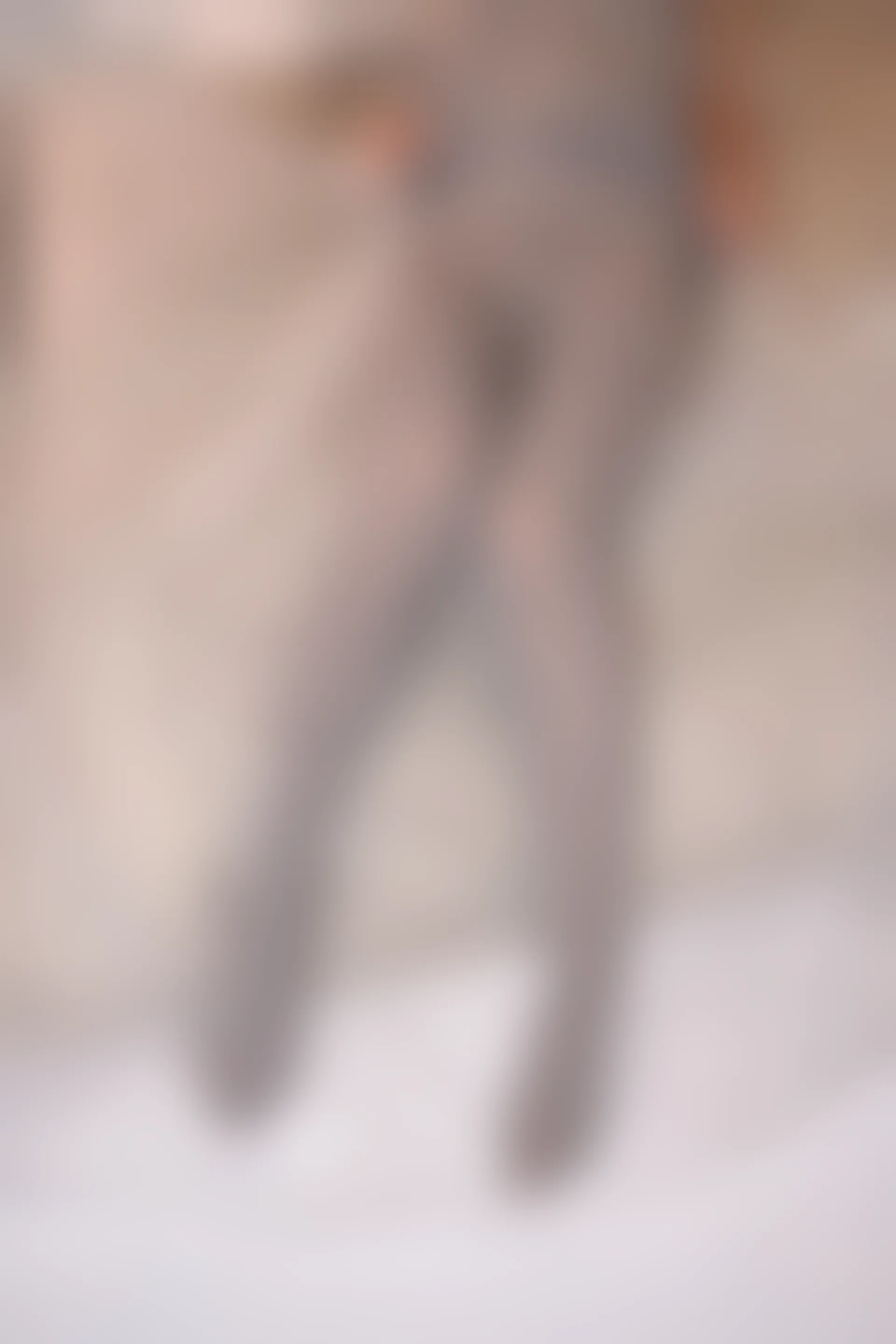 爱花写真 ALPHA-009 [98P-991M]可爱, 森萝财团, 爱花写真, 美腿, 露背毛衣, 黑丝