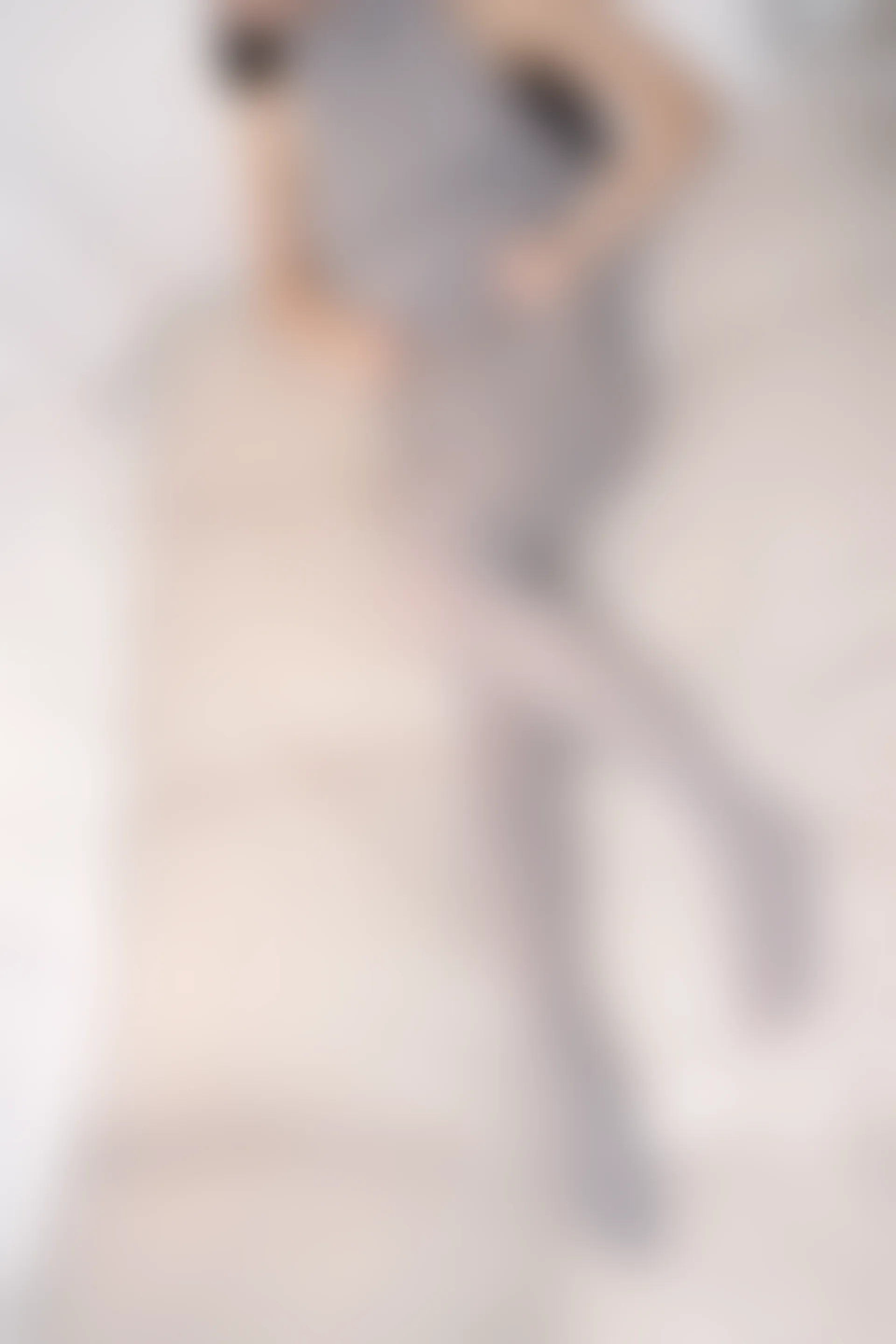 爱花写真 ALPHA-009 [98P-991M]可爱, 森萝财团, 爱花写真, 美腿, 露背毛衣, 黑丝