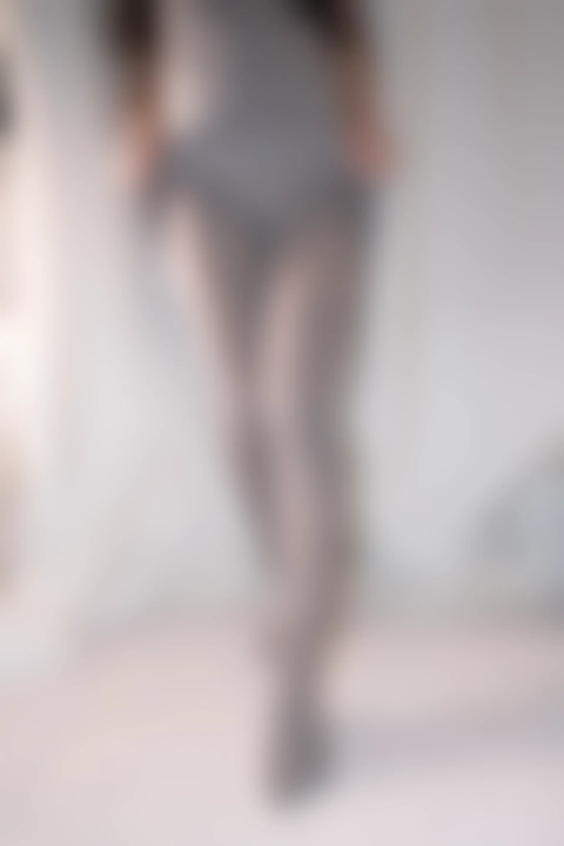 爱花写真 ALPHA-009 [98P-991M]可爱, 森萝财团, 爱花写真, 美腿, 露背毛衣, 黑丝