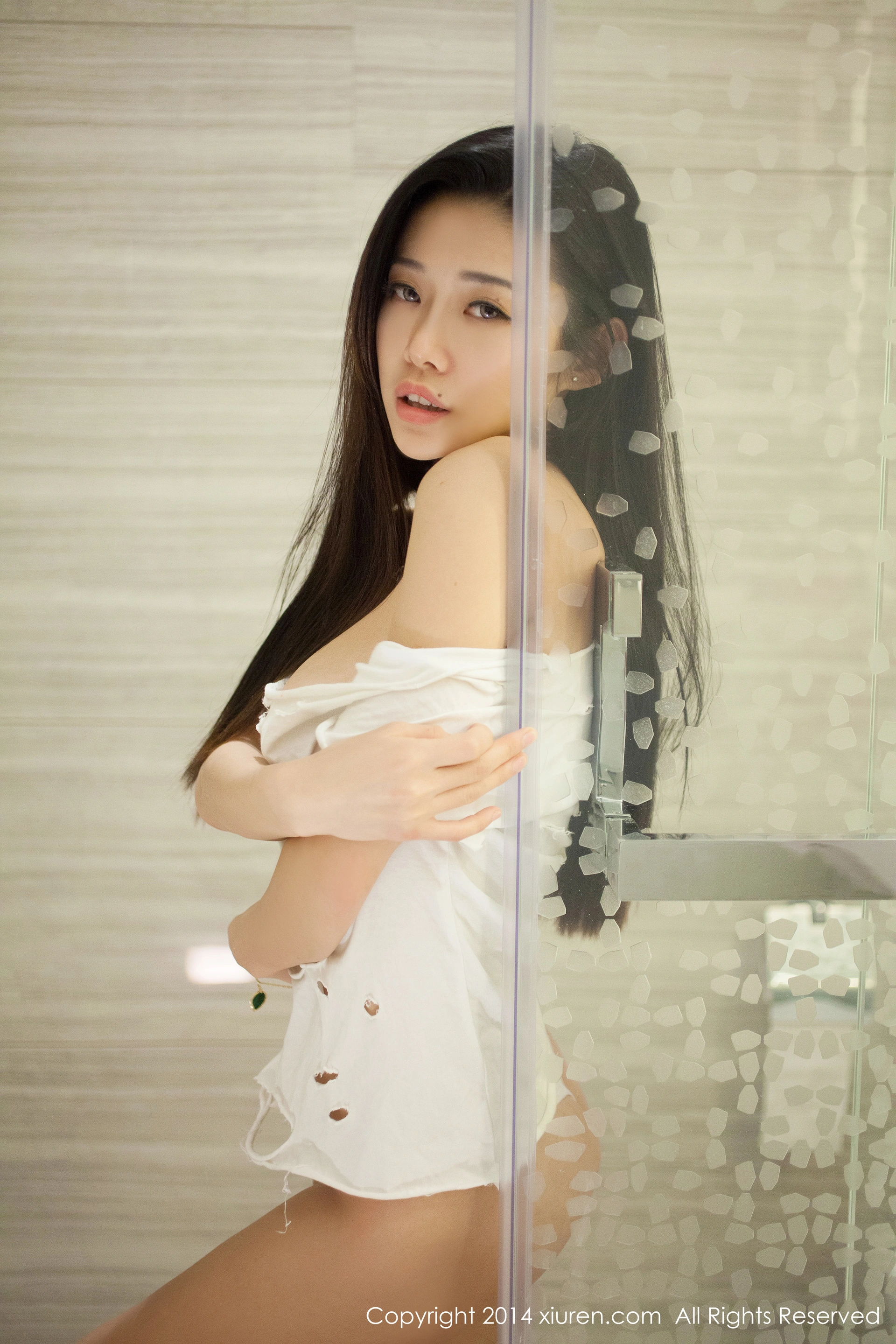 XiuRen秀人网 2014.07.28 No.184 luvian本能[50+1P176M]