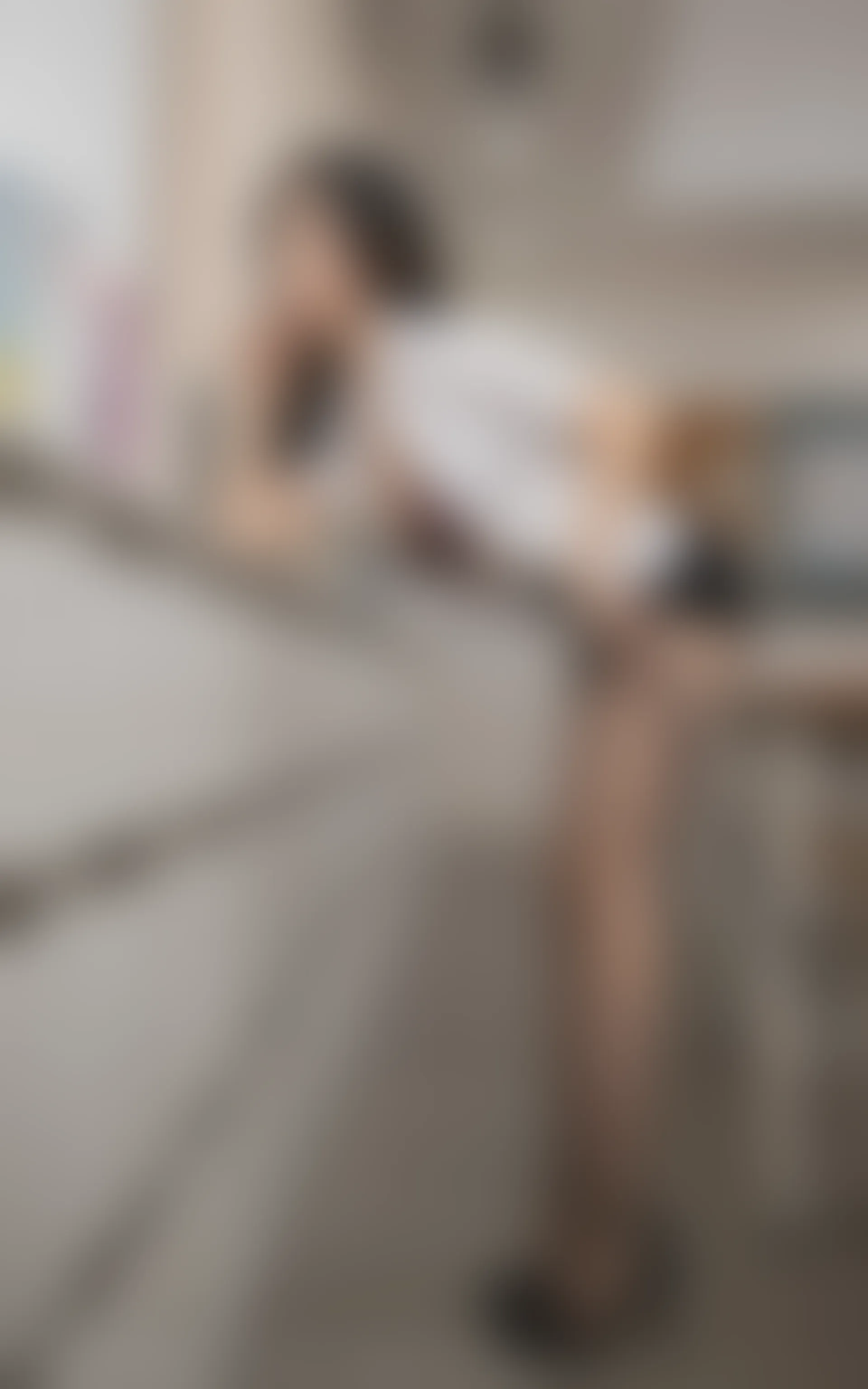 XiuRen秀人网 2022.02.15 No.4585 利世 黑丝美腿[83+1P 760MB]